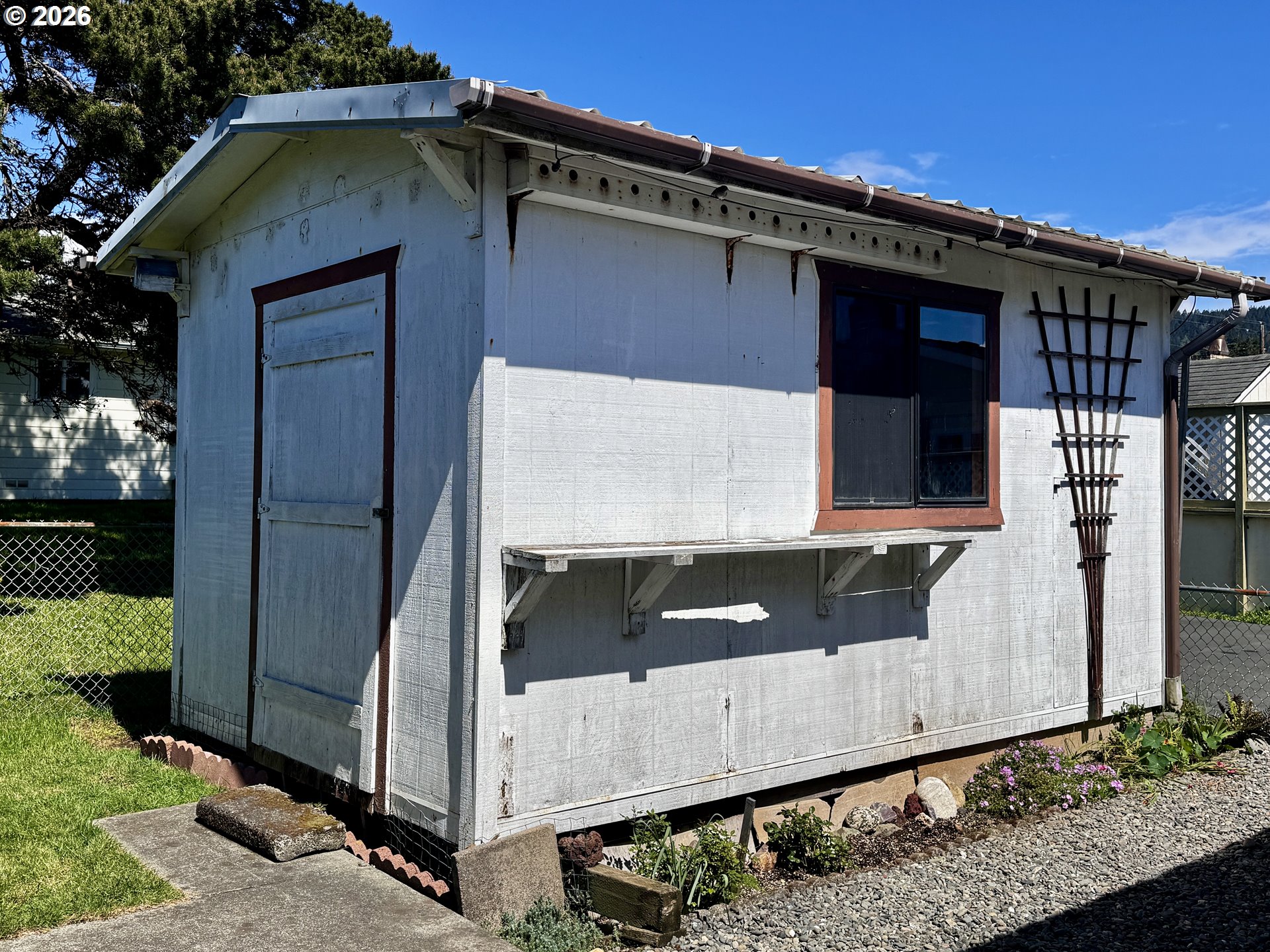 422 BUENA VISTA LOOP