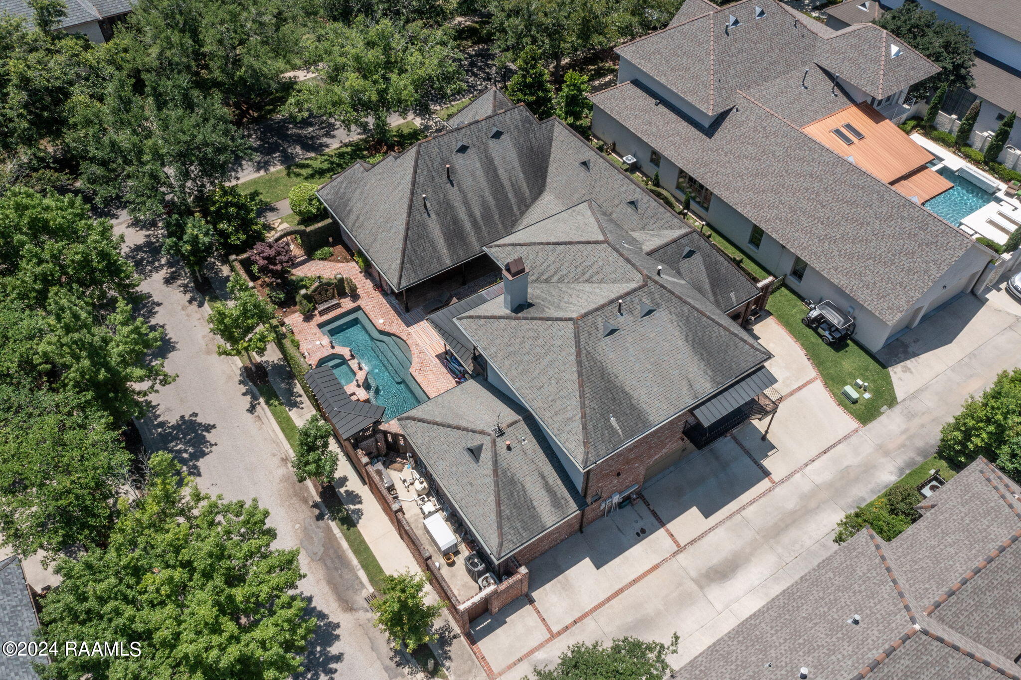 800 Richland Avenue