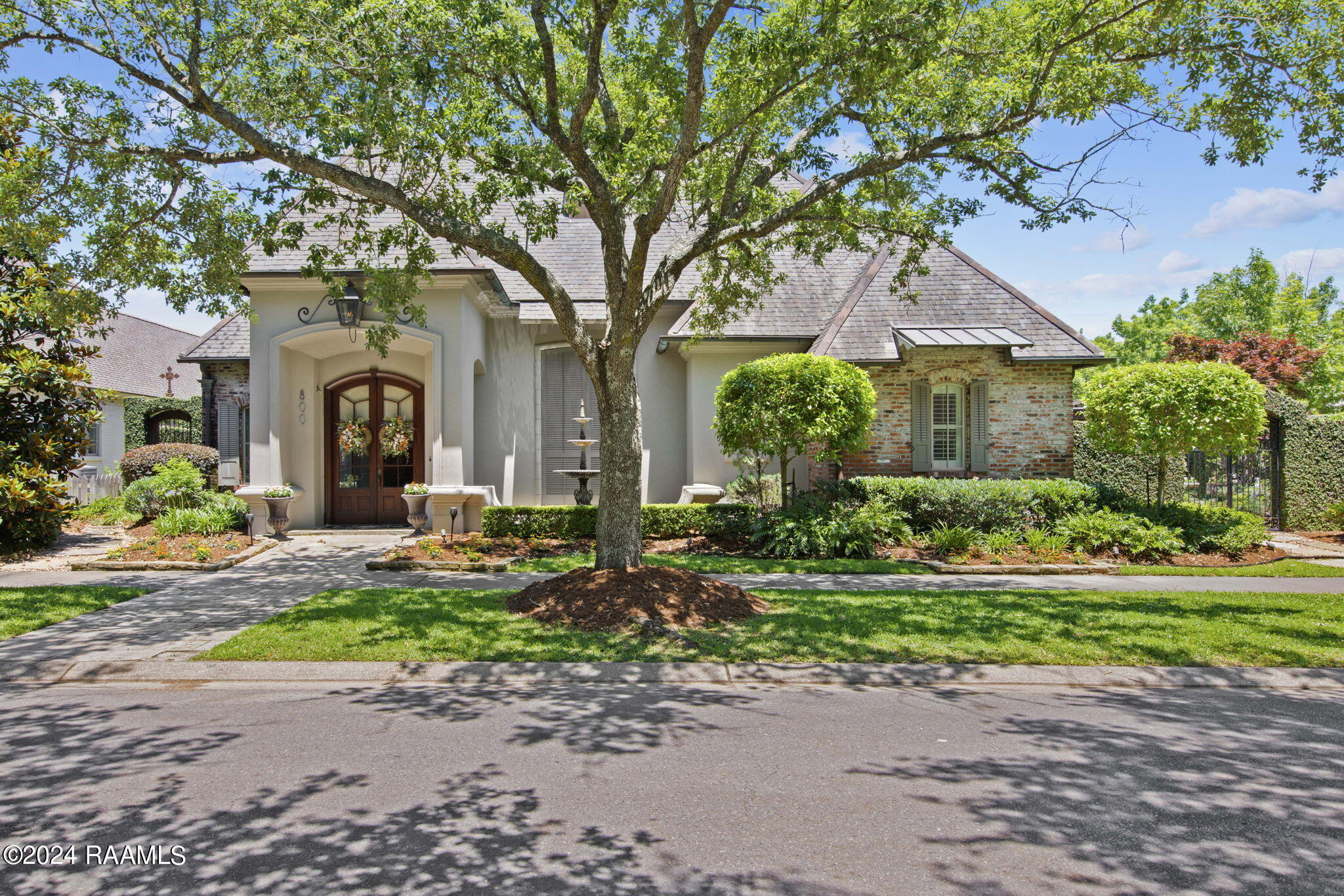 800 Richland Avenue