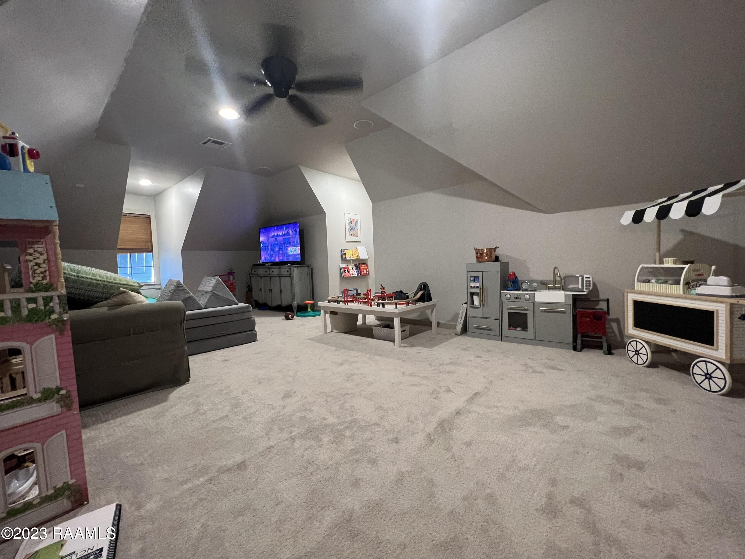 202 Moss Creek Drive