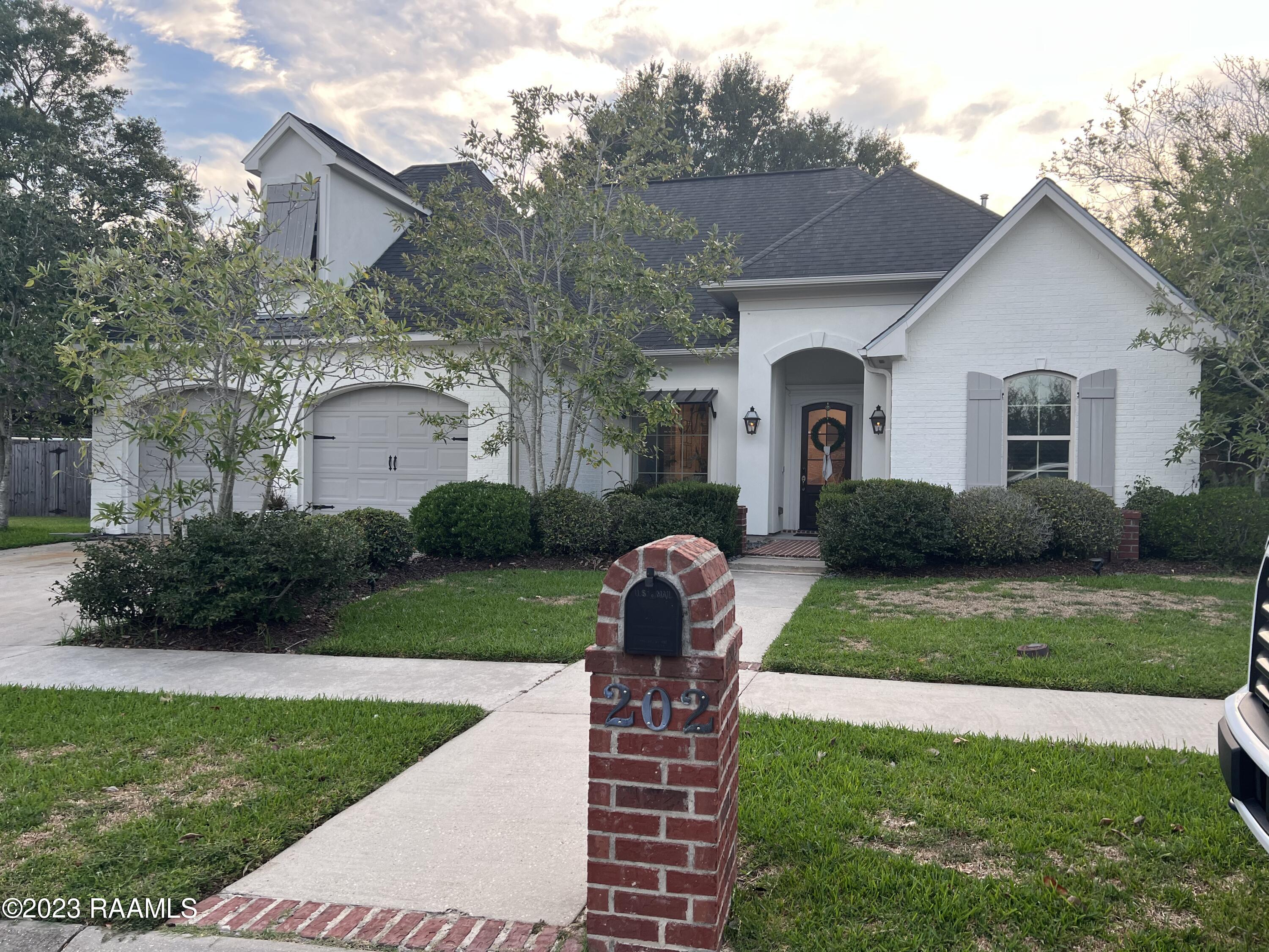 202 Moss Creek Drive