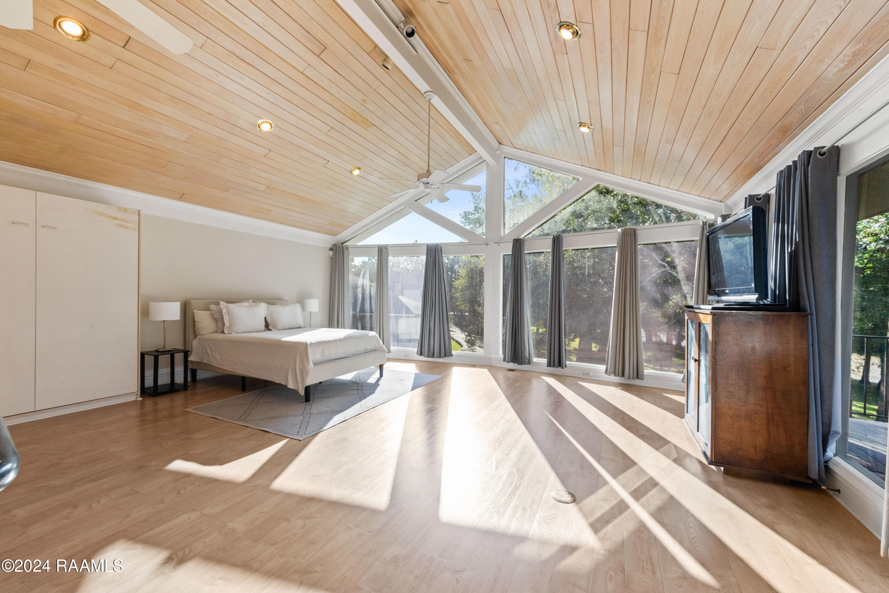 114 Water Oaks Drive
