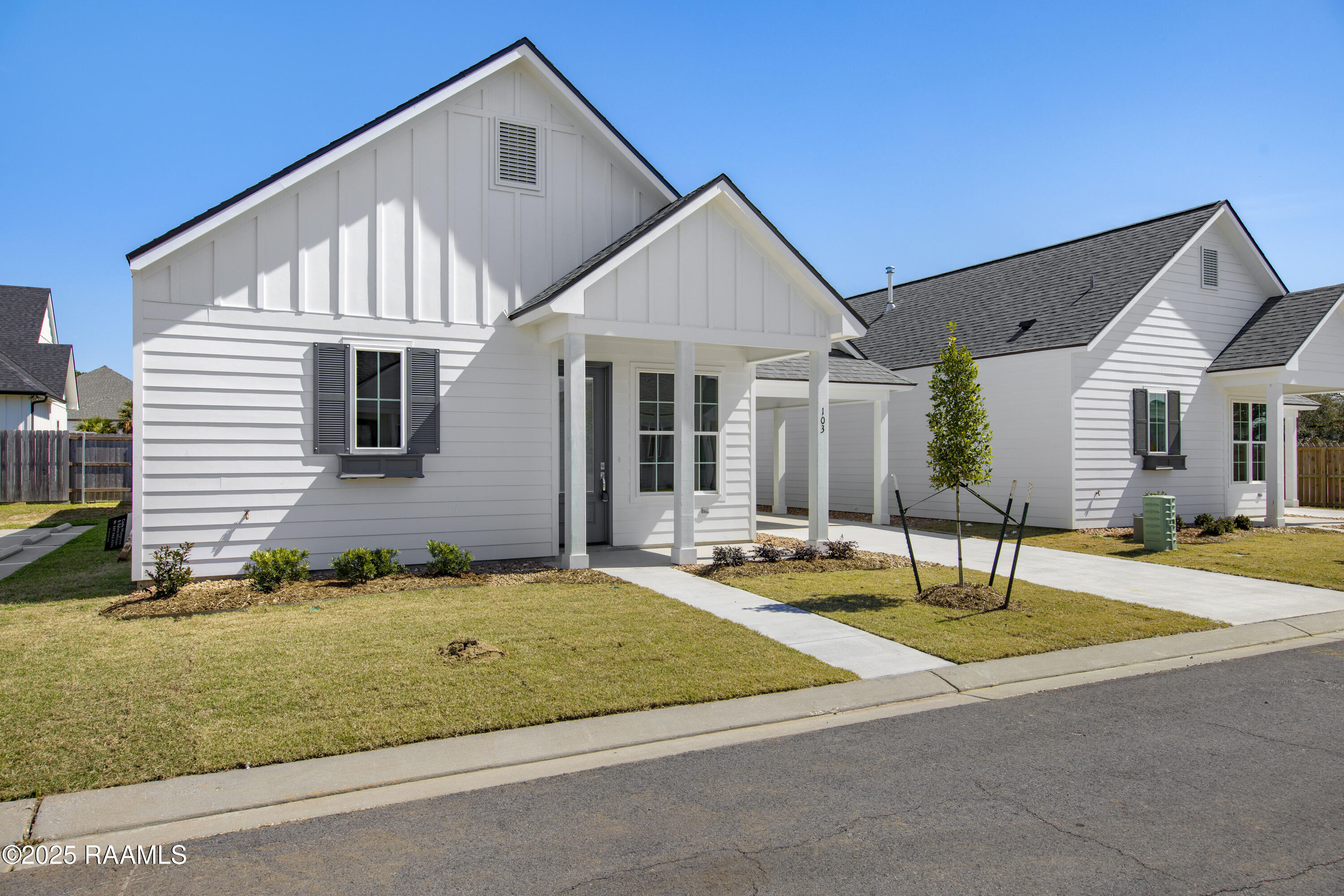 103 Fleet Way