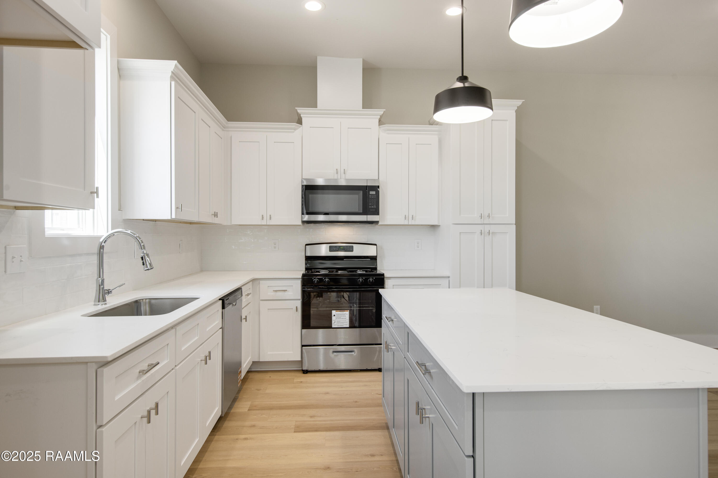 103 Fleet Way