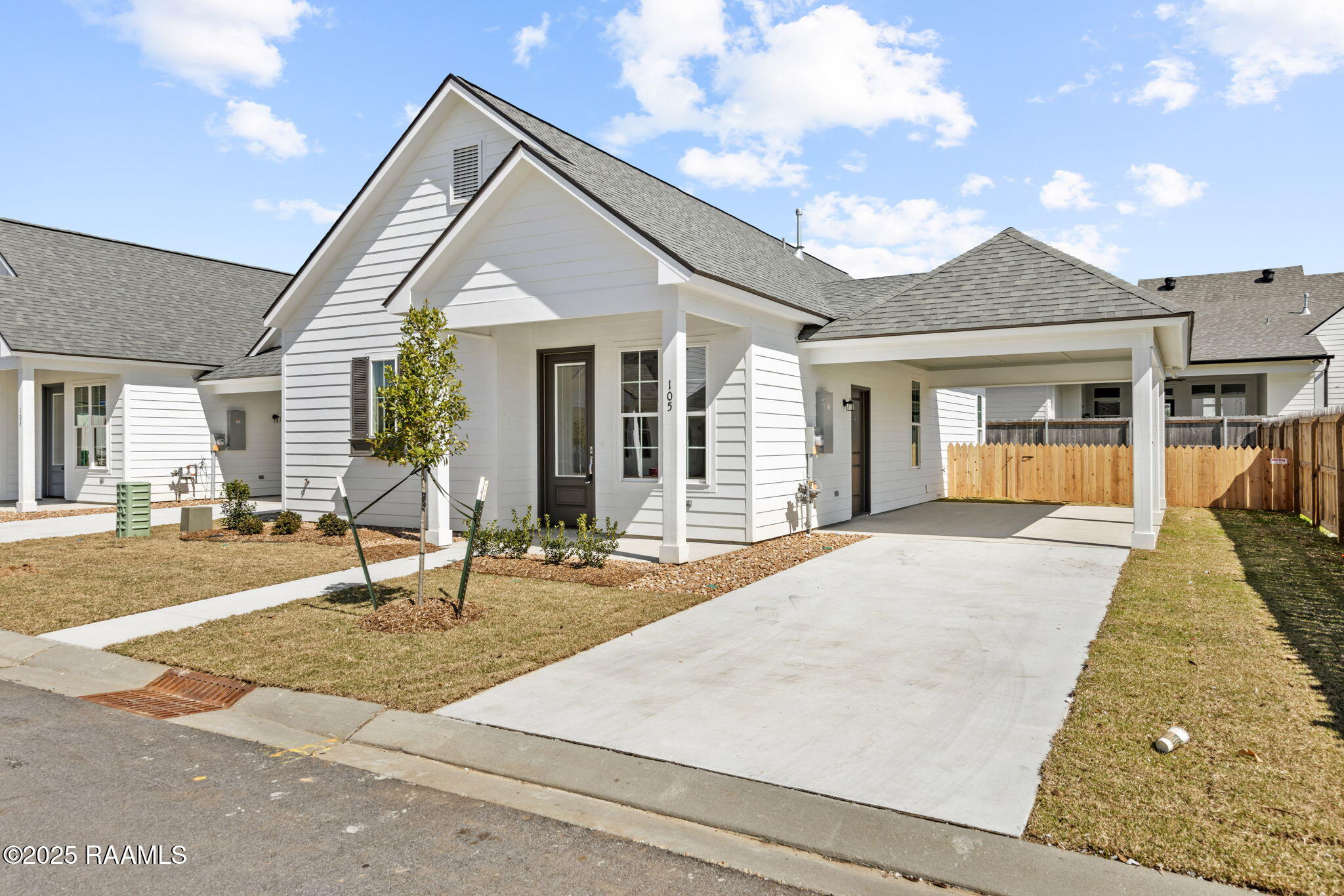 105 Fleet Way