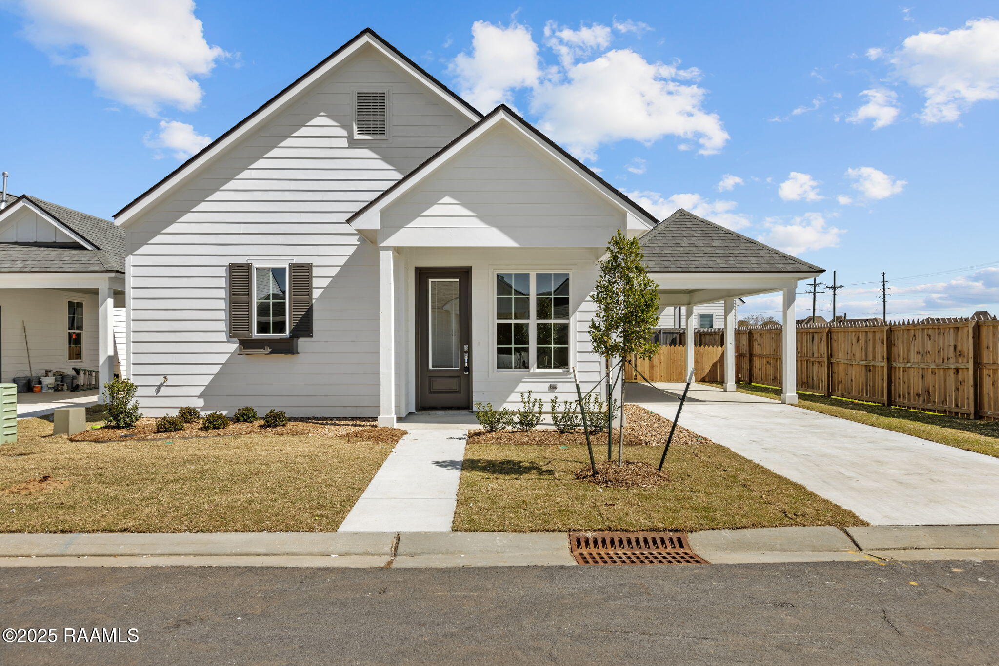 105 Fleet Way