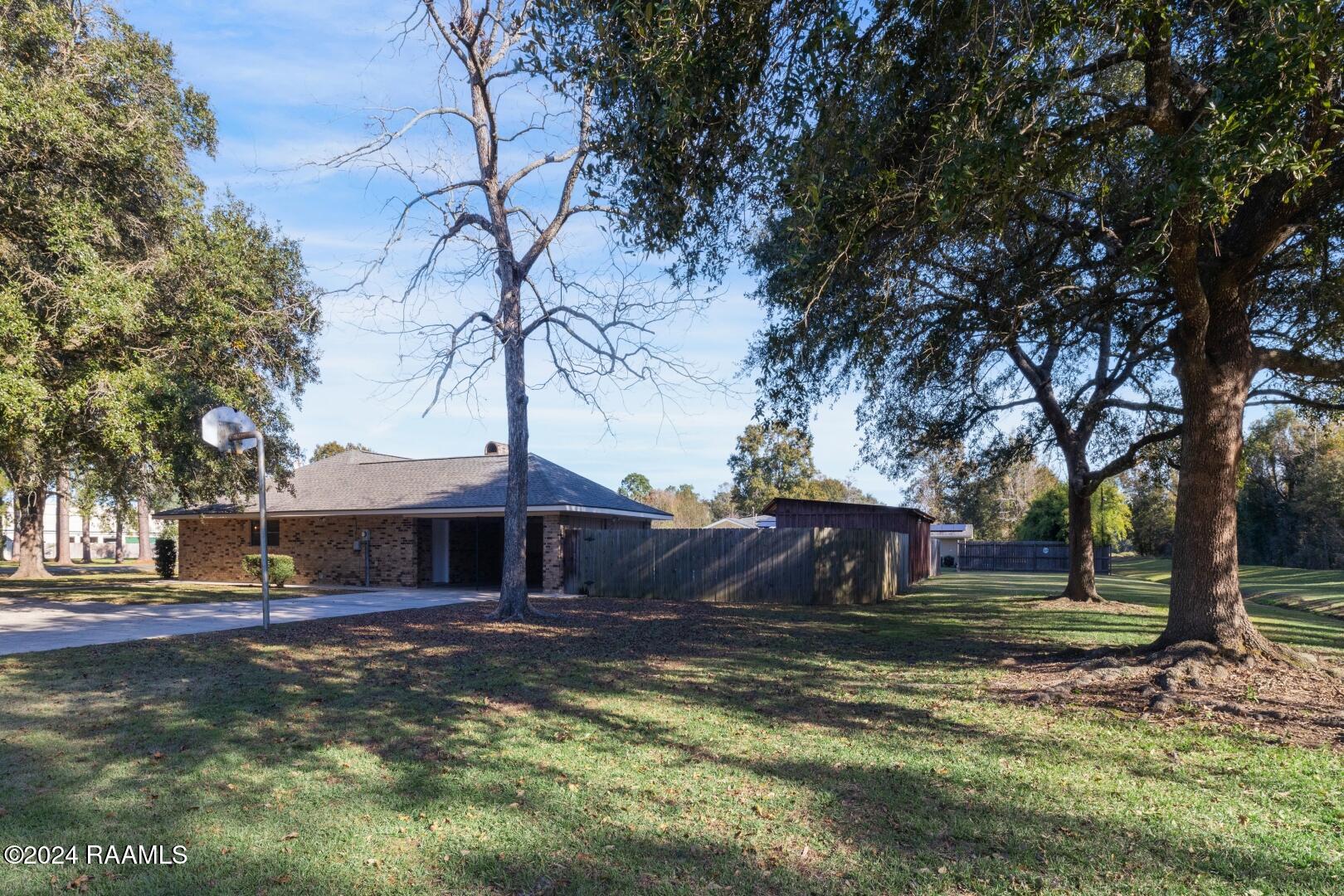 100 E Shamrock Drive