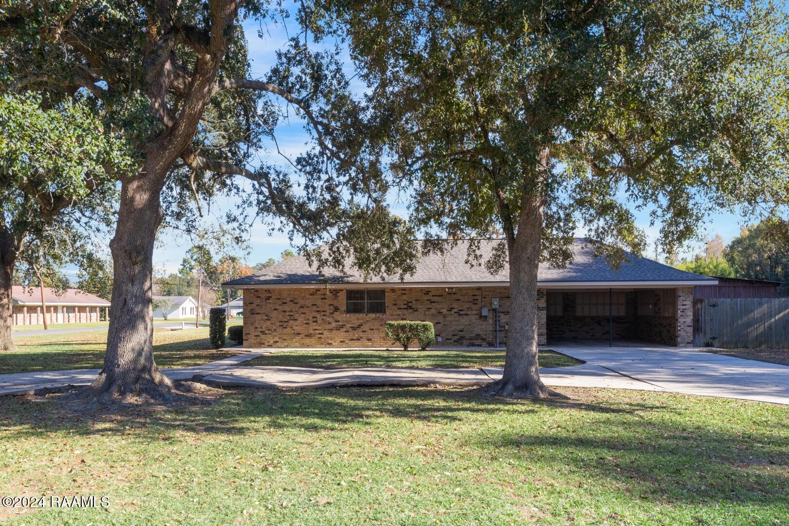 100 E Shamrock Drive