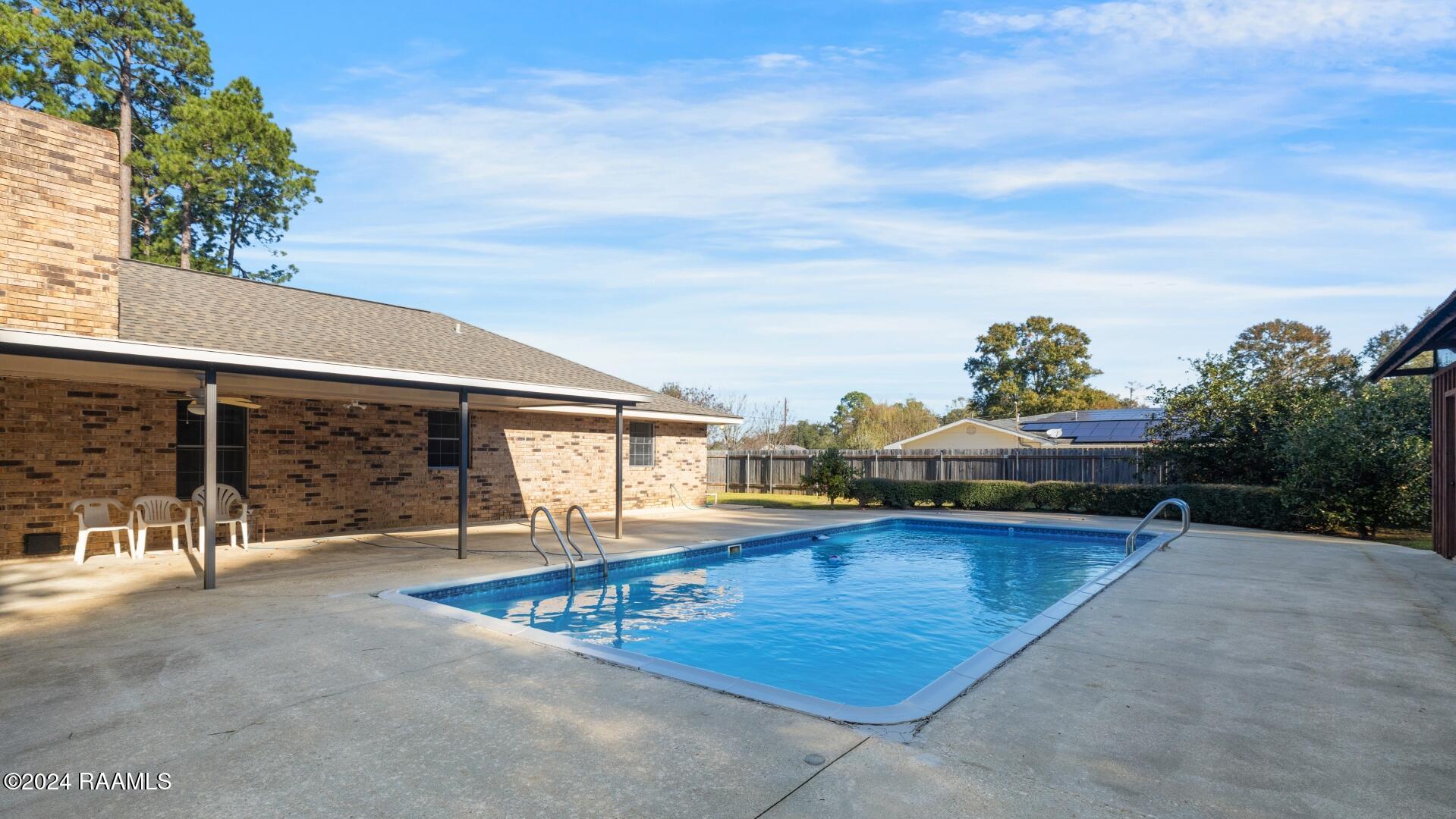 100 E Shamrock Drive