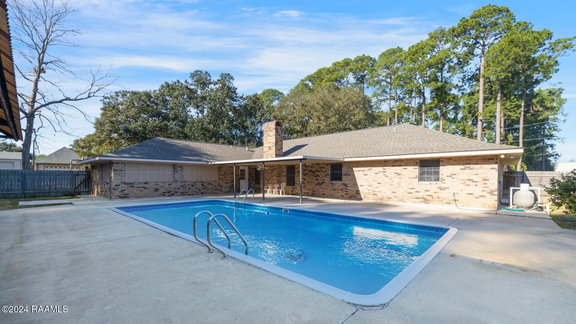 100 E Shamrock Drive
