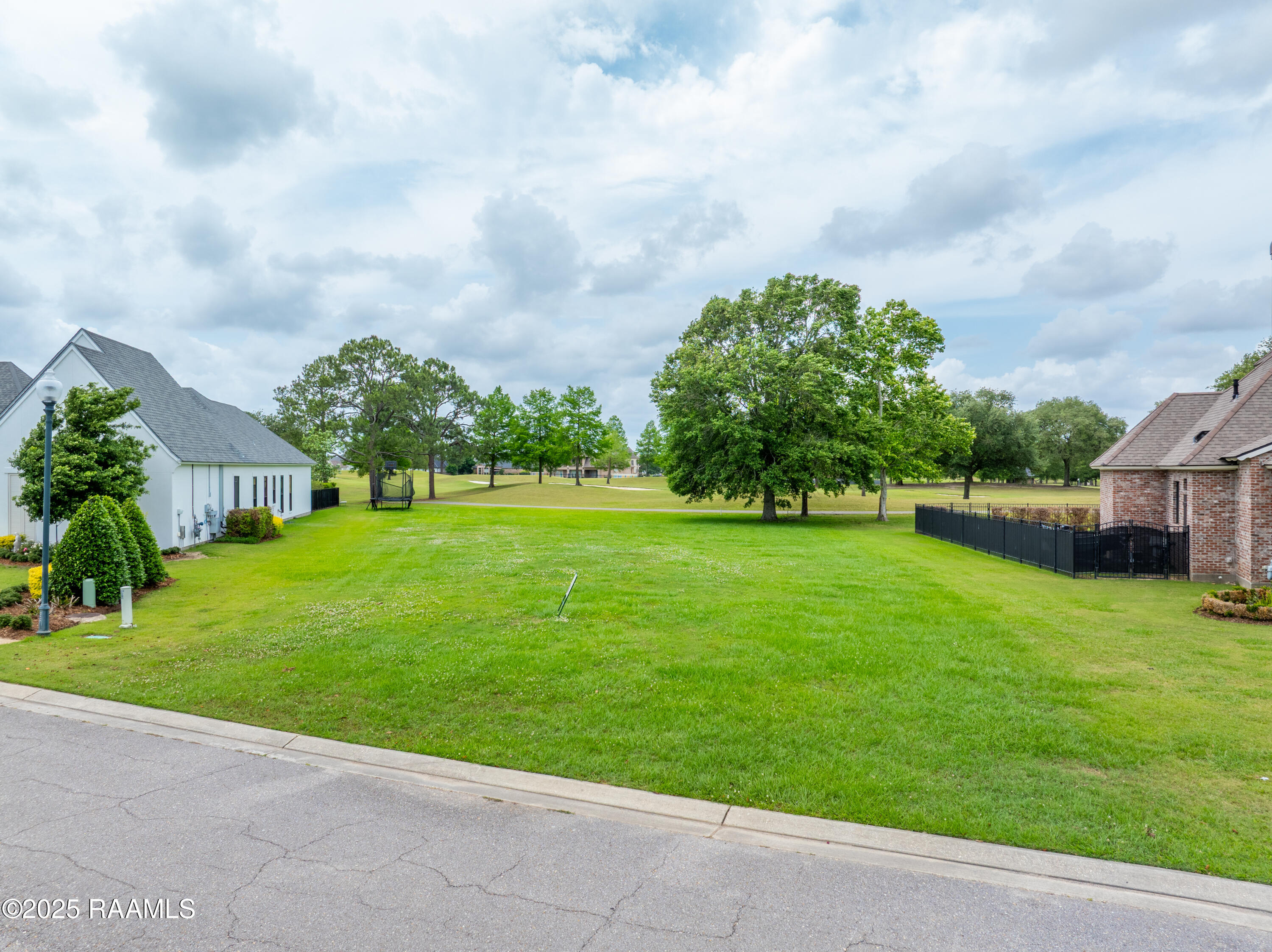 Tbd The Lake Drive (Lot 28) Parkway