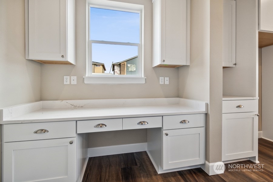 15301 206th Avenue E Unit: 204