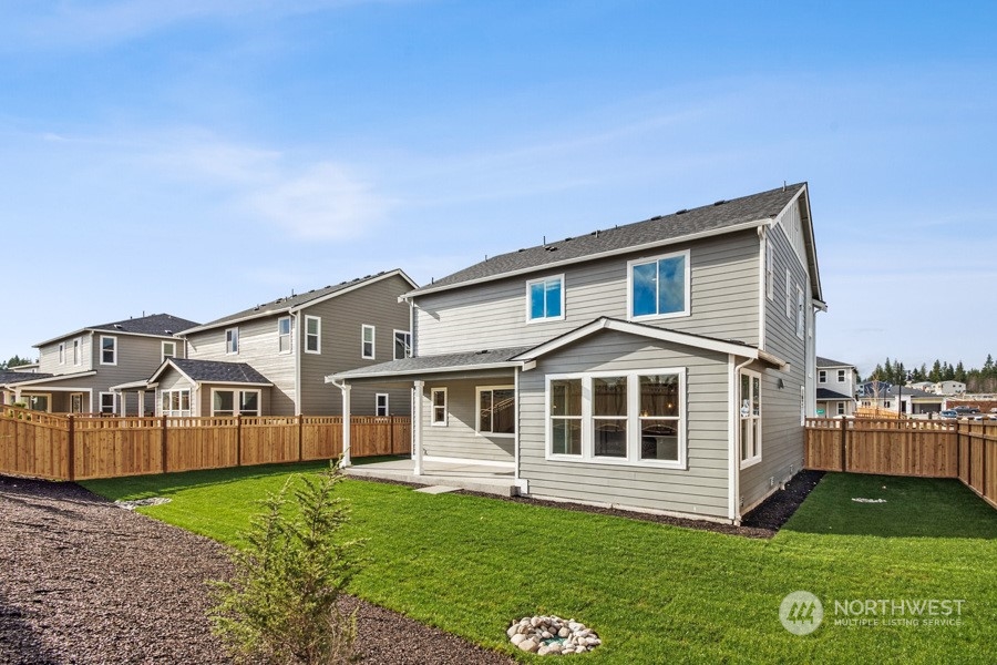 15301 206th Avenue E Unit: 204