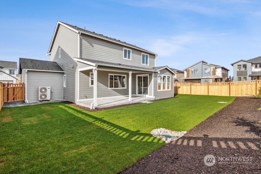 15301 206th Avenue E Unit: 204
