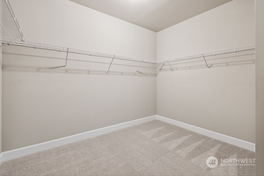 15301 206th Avenue E Unit: 204