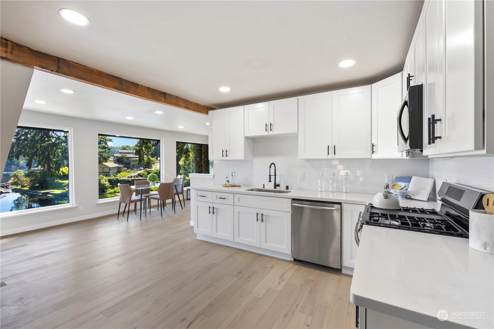 9722 SE 62nd