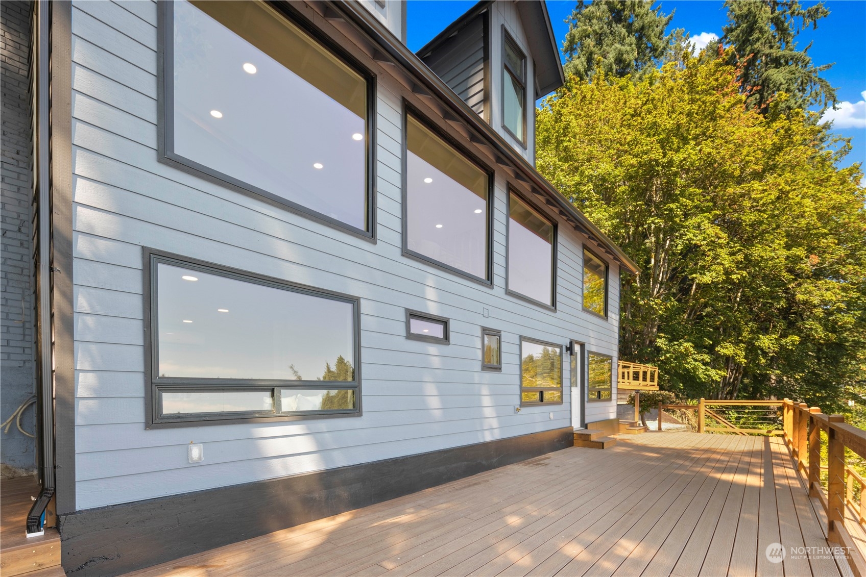 9722 SE 62nd