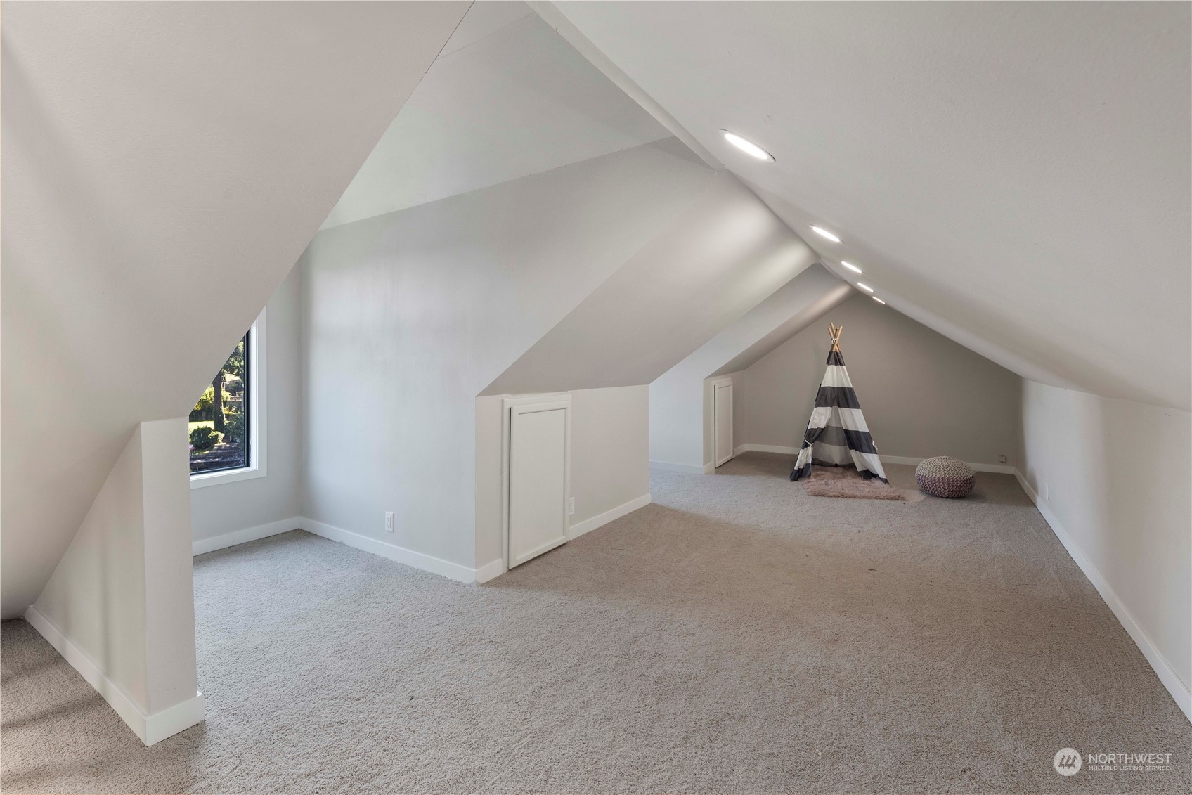 9722 SE 62nd