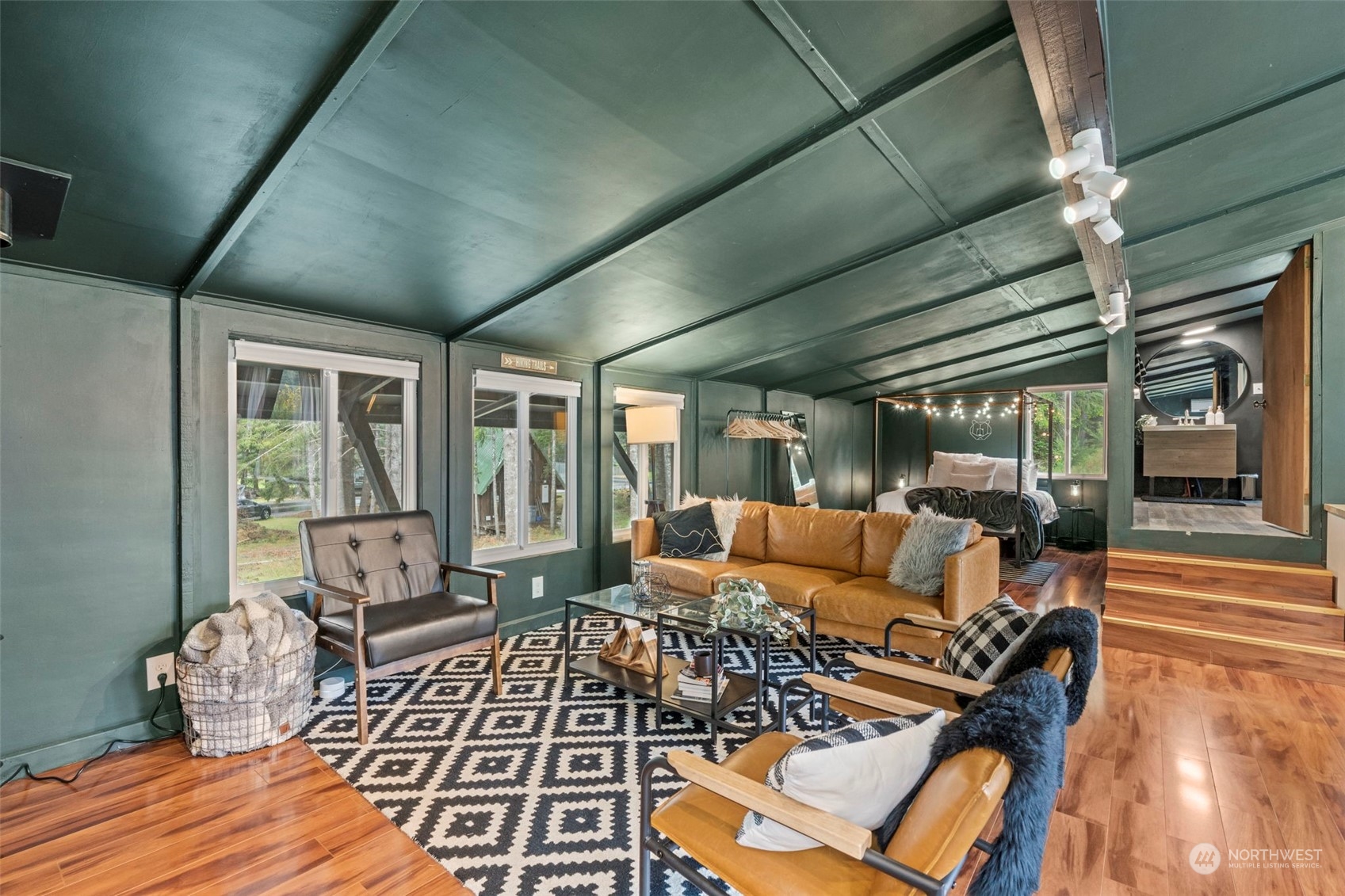 108 Timberline Drive