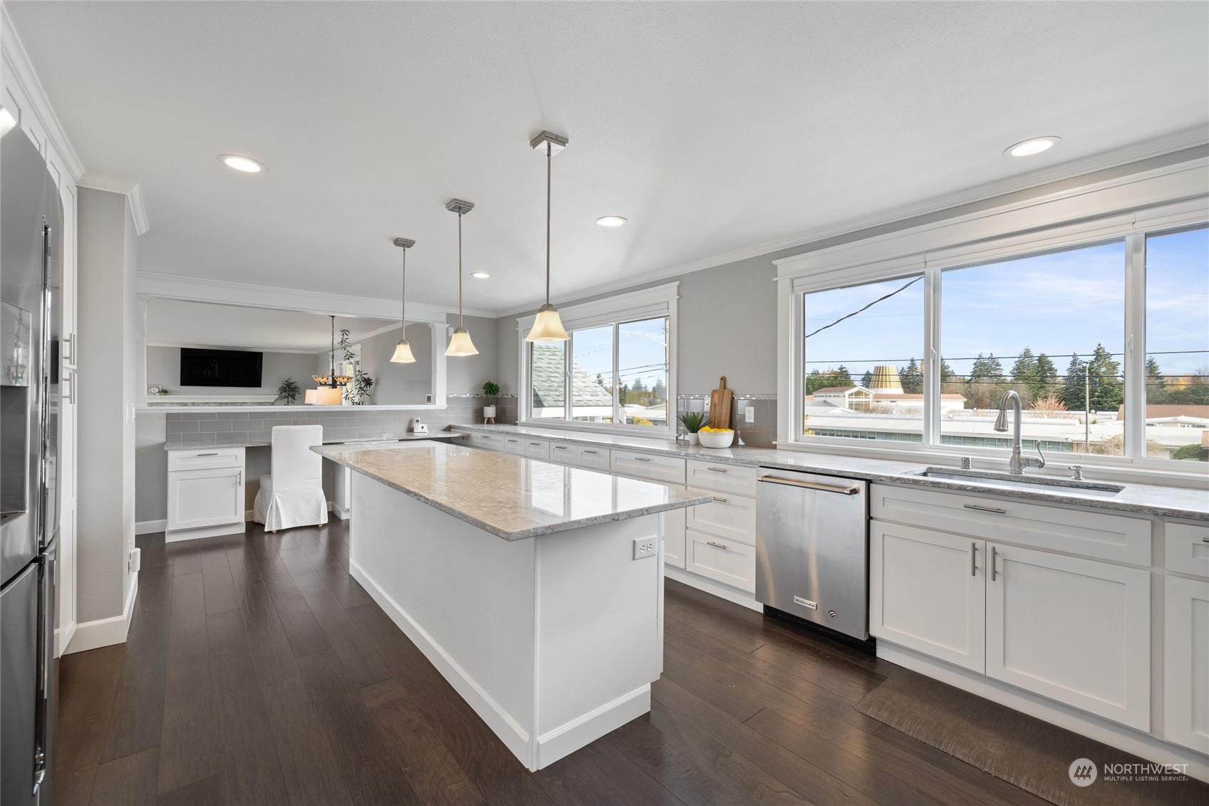 1246 S Meyers