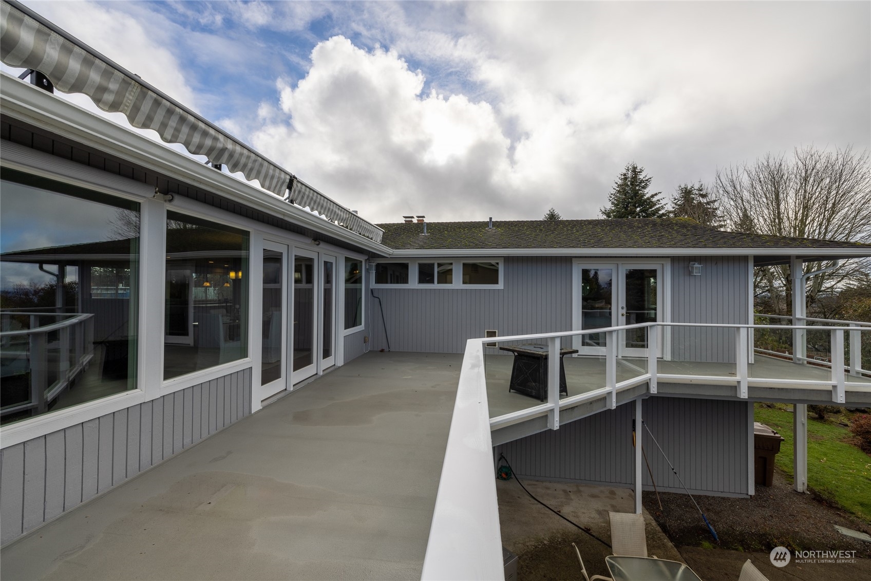 1246 S Meyers
