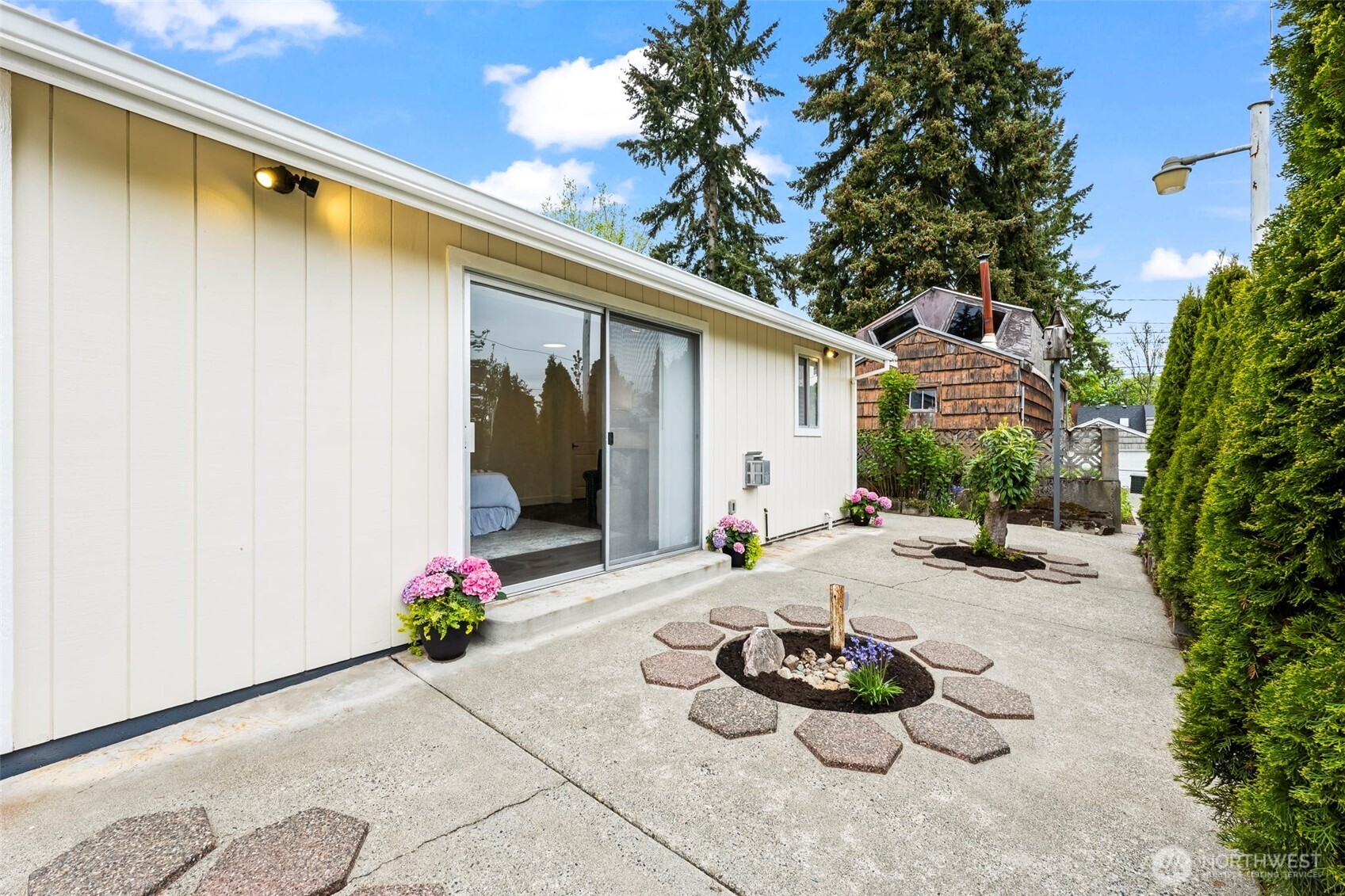 4215 N 27th Street