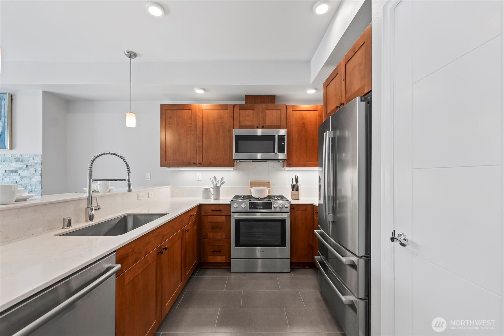 4961 Main Street Unit: 719
