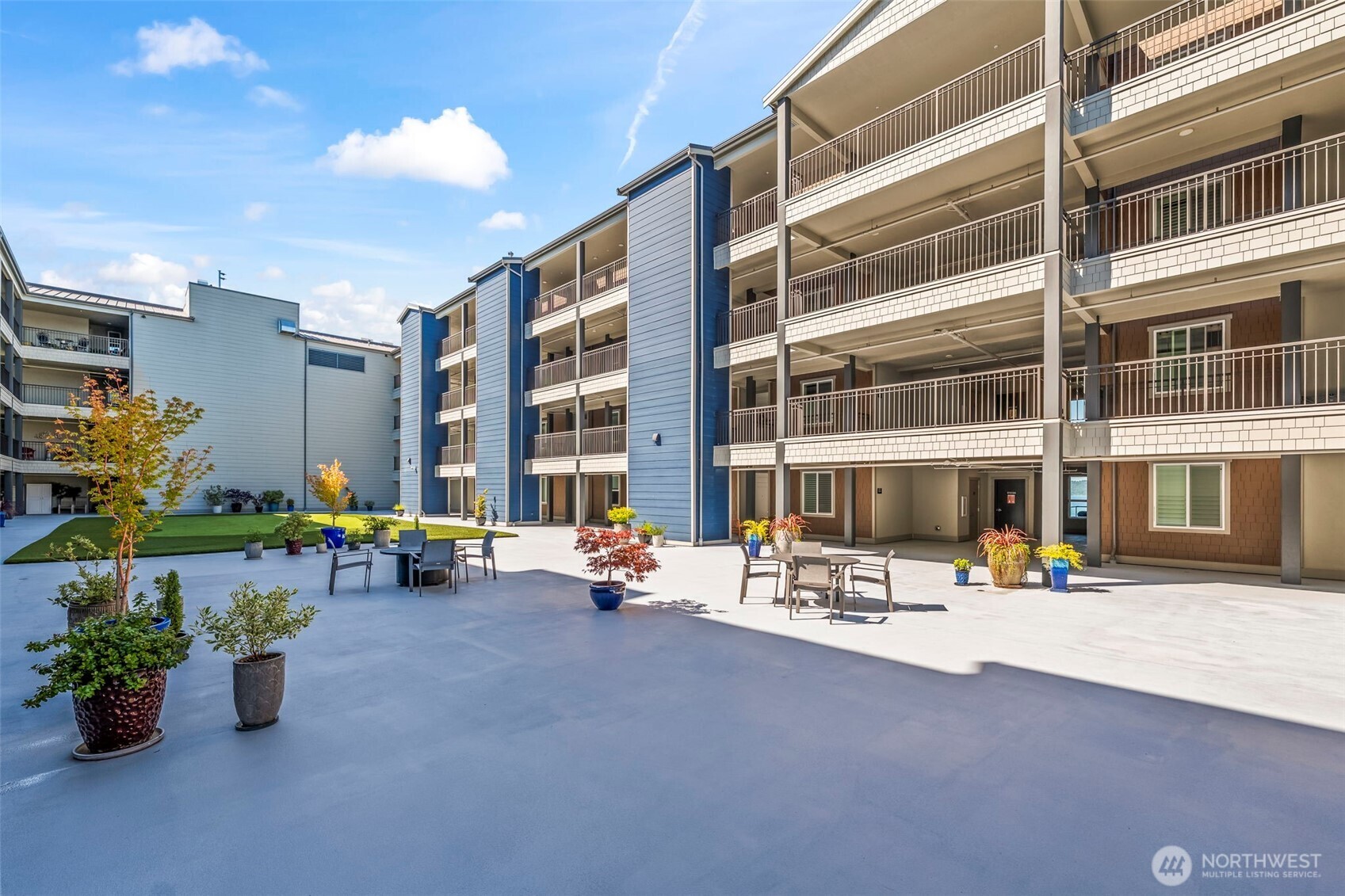 4961 Main Street Unit: 719