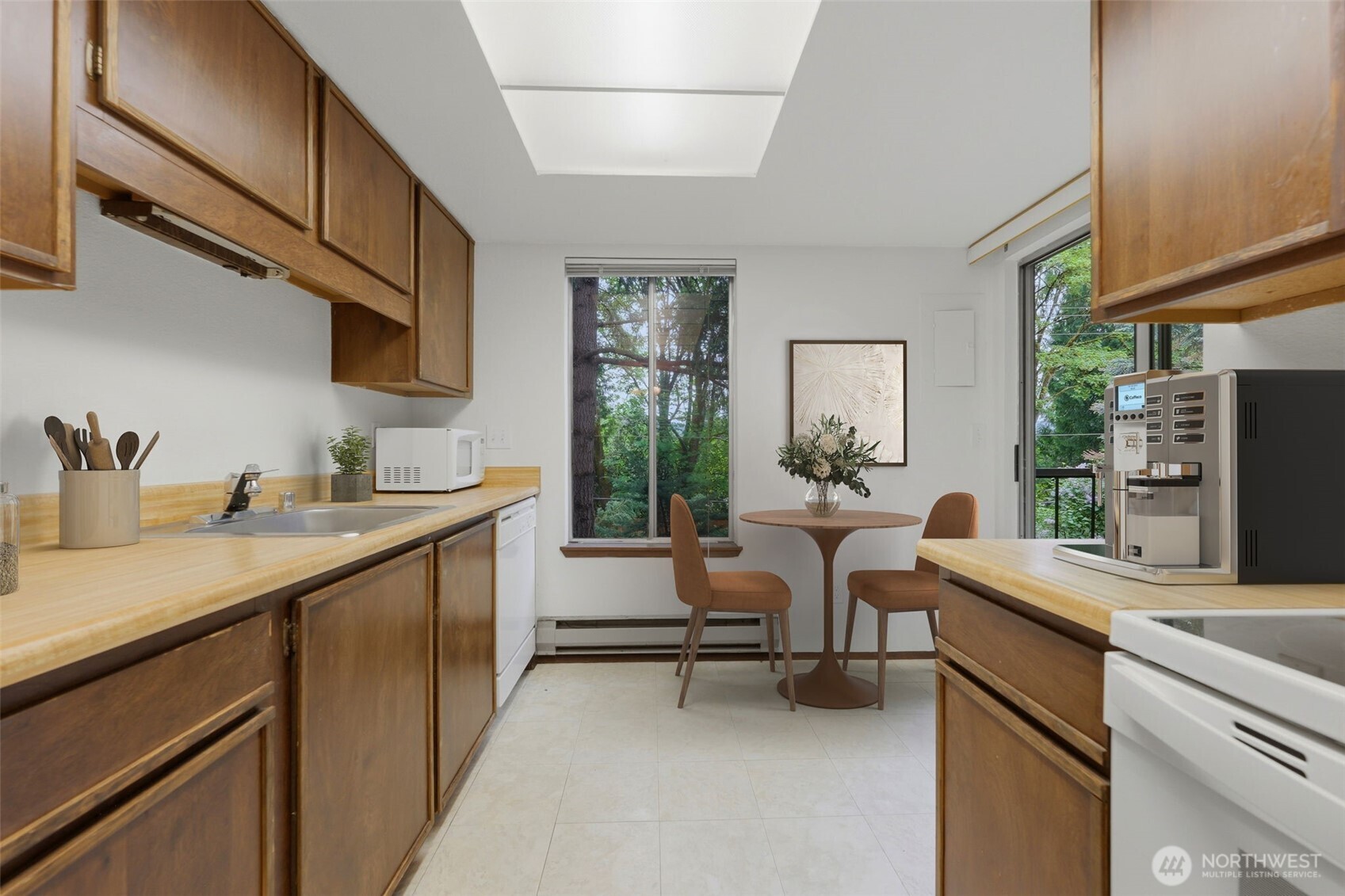 4737 W Lake Sammamish Parkway SE Unit: A202