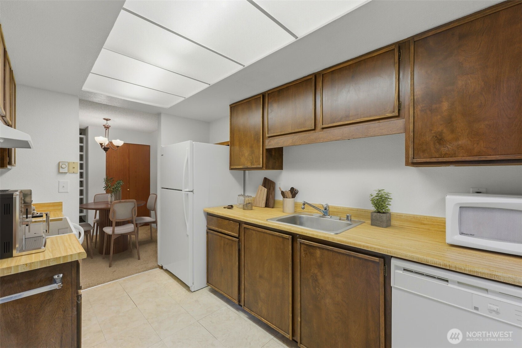 4737 W Lake Sammamish Parkway SE Unit: A202