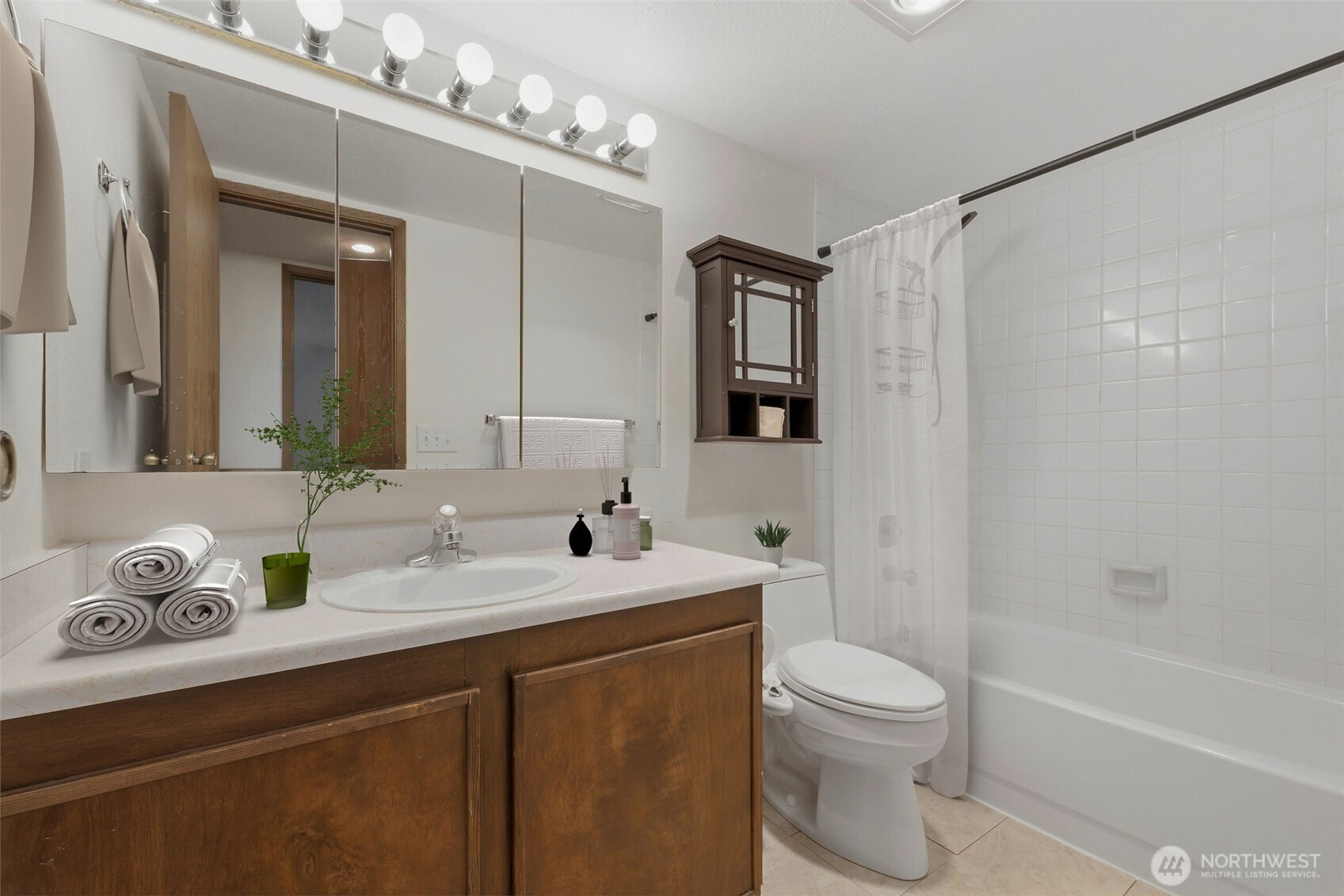 4737 W Lake Sammamish Parkway SE Unit: A202