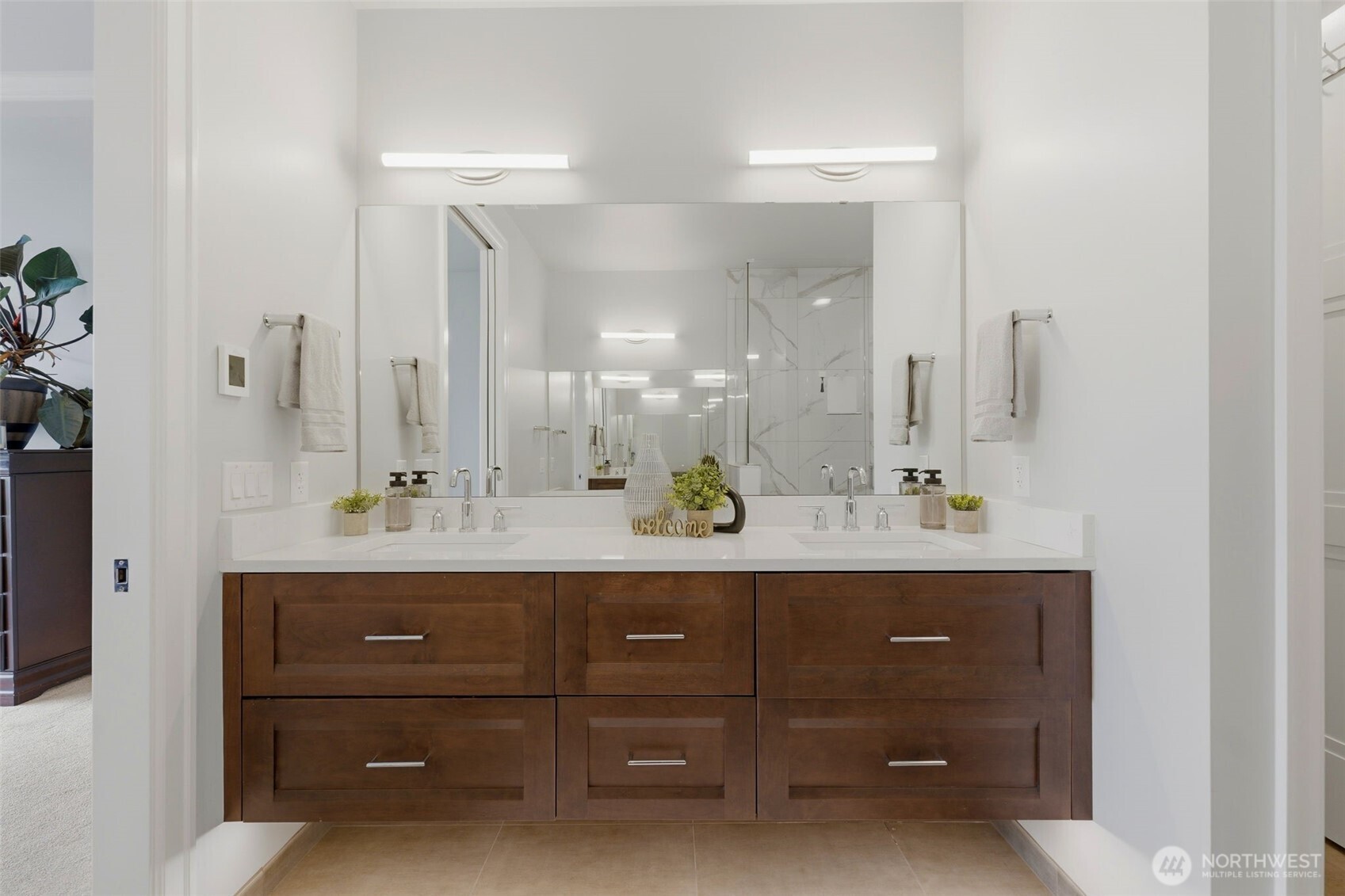4907 Main Street Unit: 214