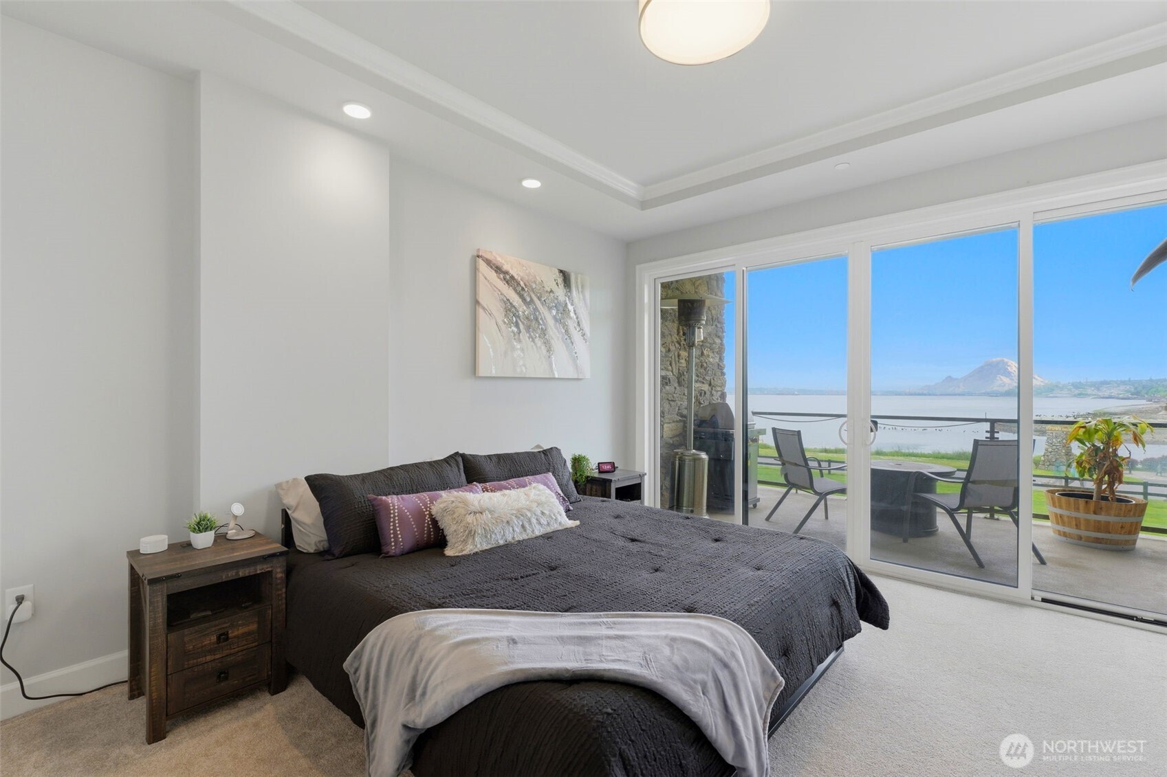 4907 Main Street Unit: 214