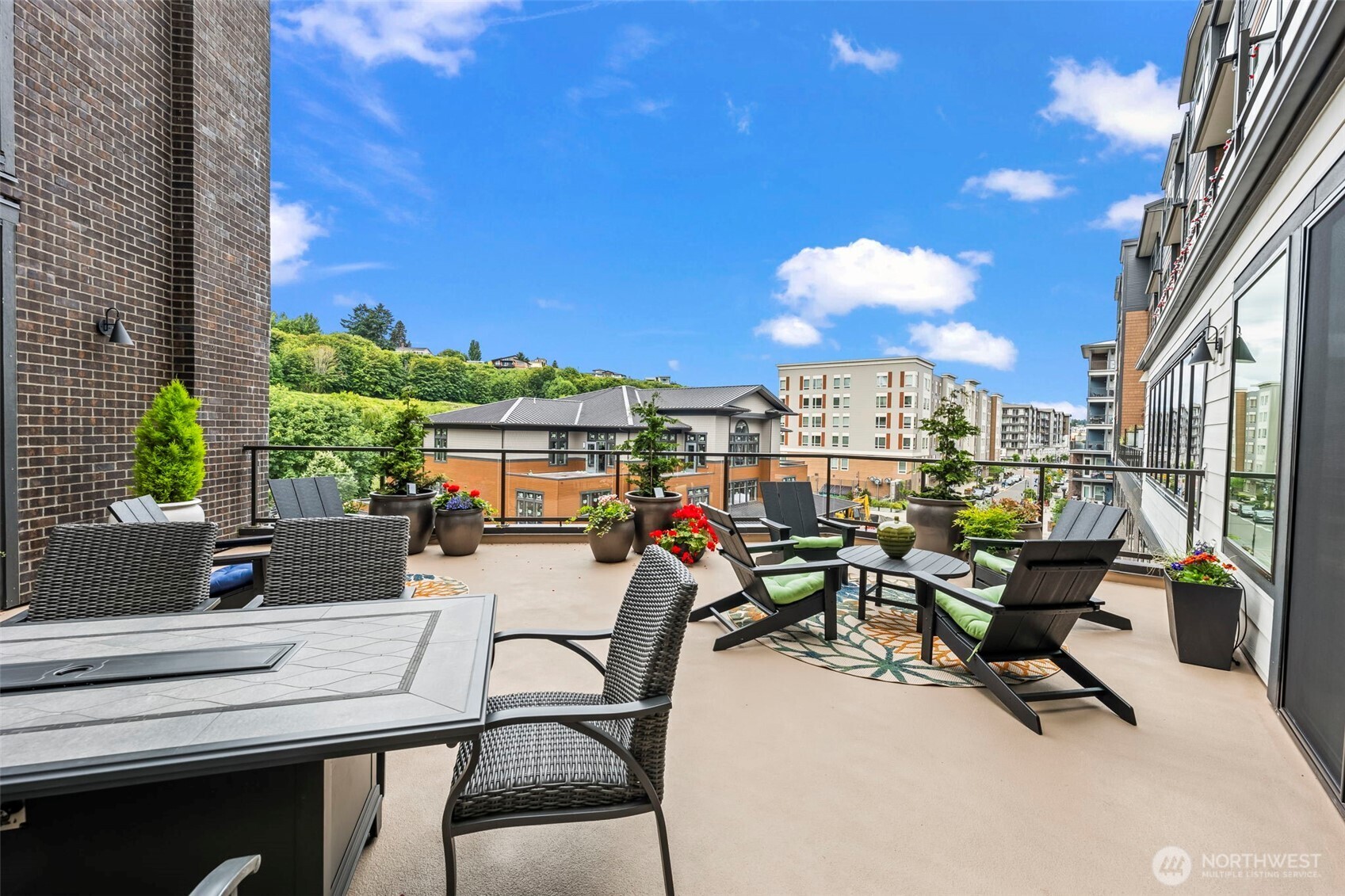 4907 Main Street Unit: 214