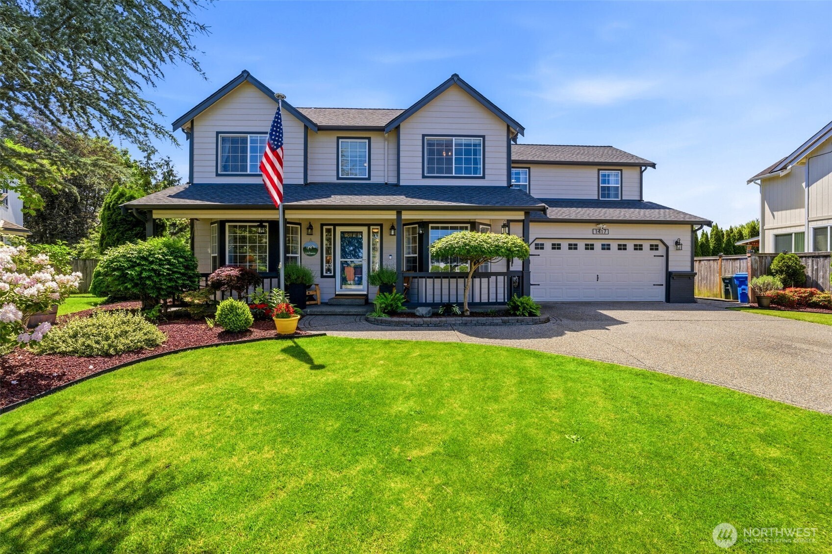 1417 Hamilton Place