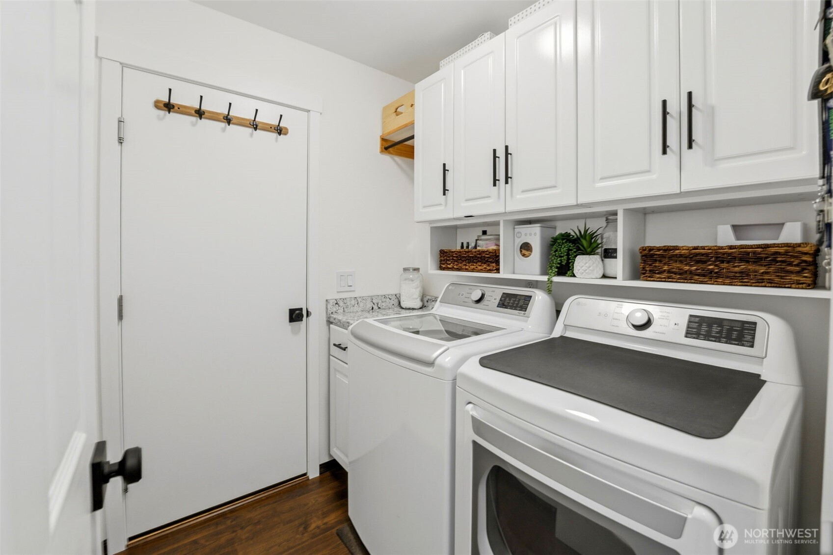 1417 Hamilton Place