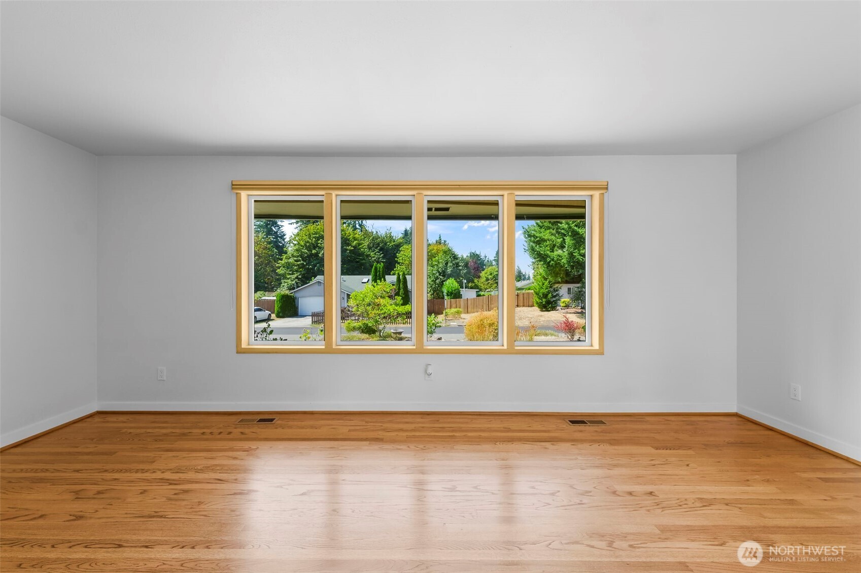 318 Ranger Drive SE