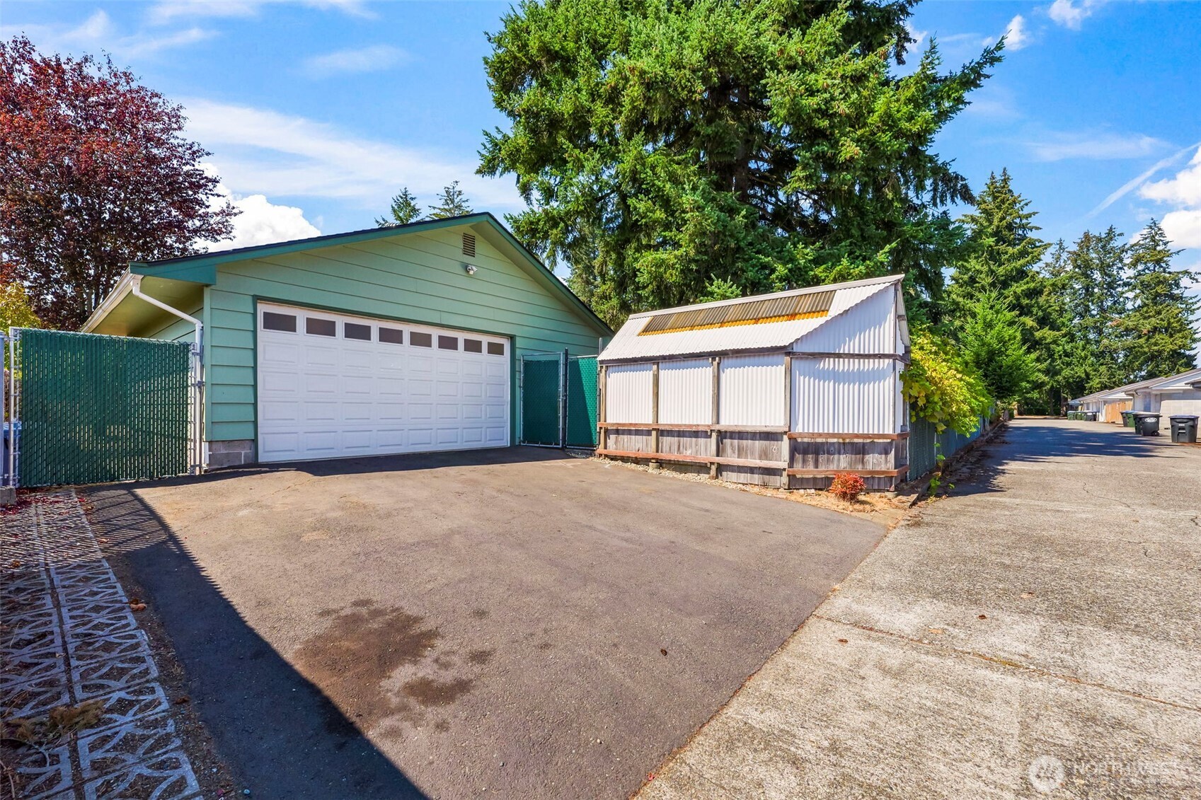 318 Ranger Drive SE