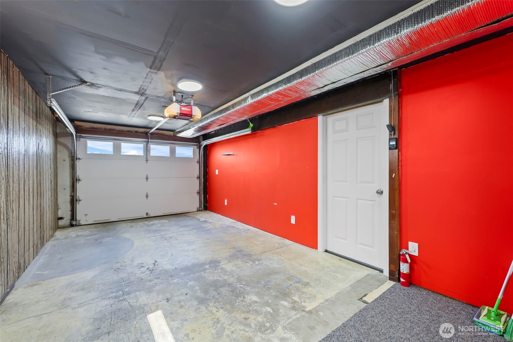 318 Ranger Drive SE