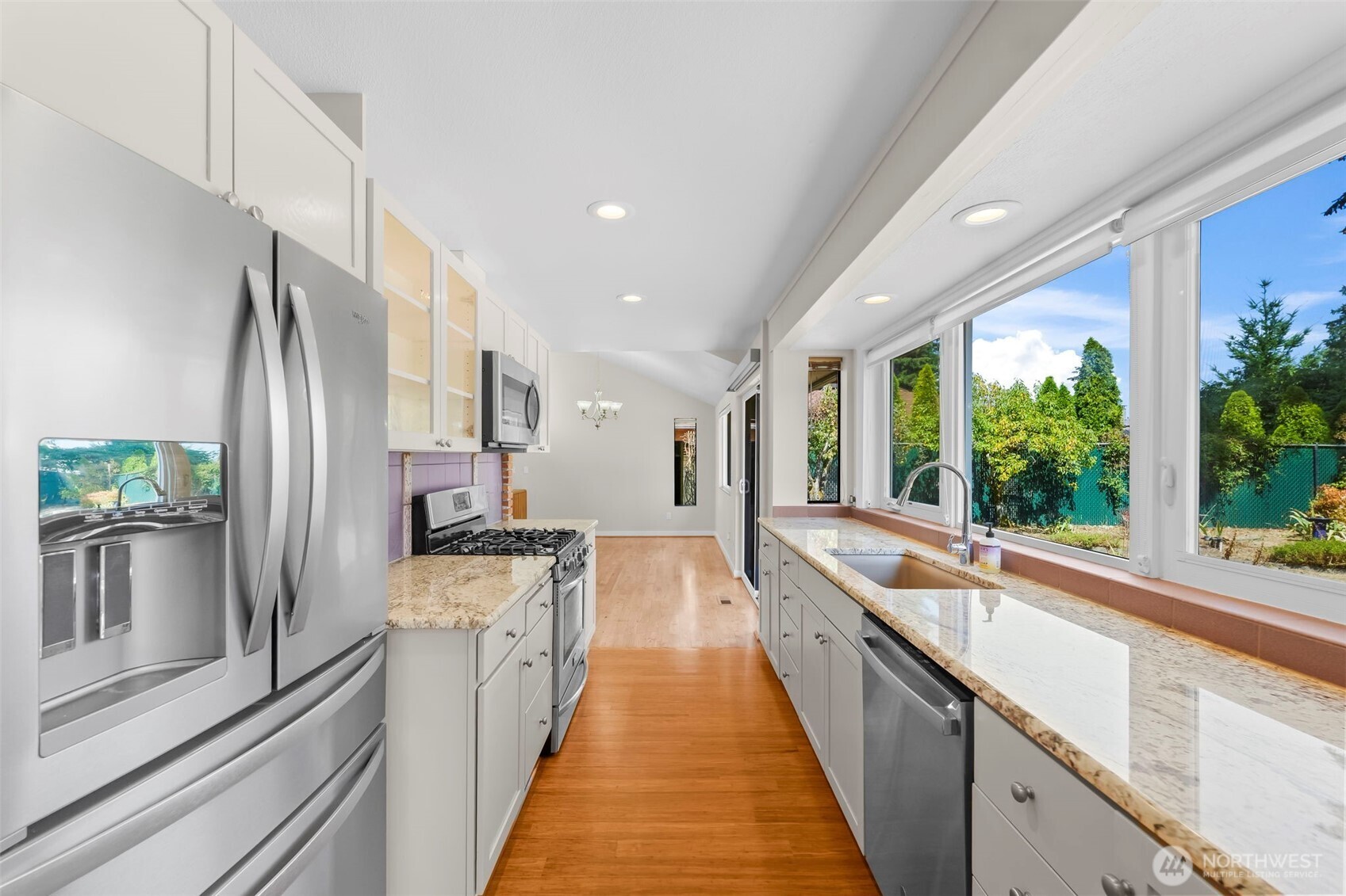 318 Ranger Drive SE