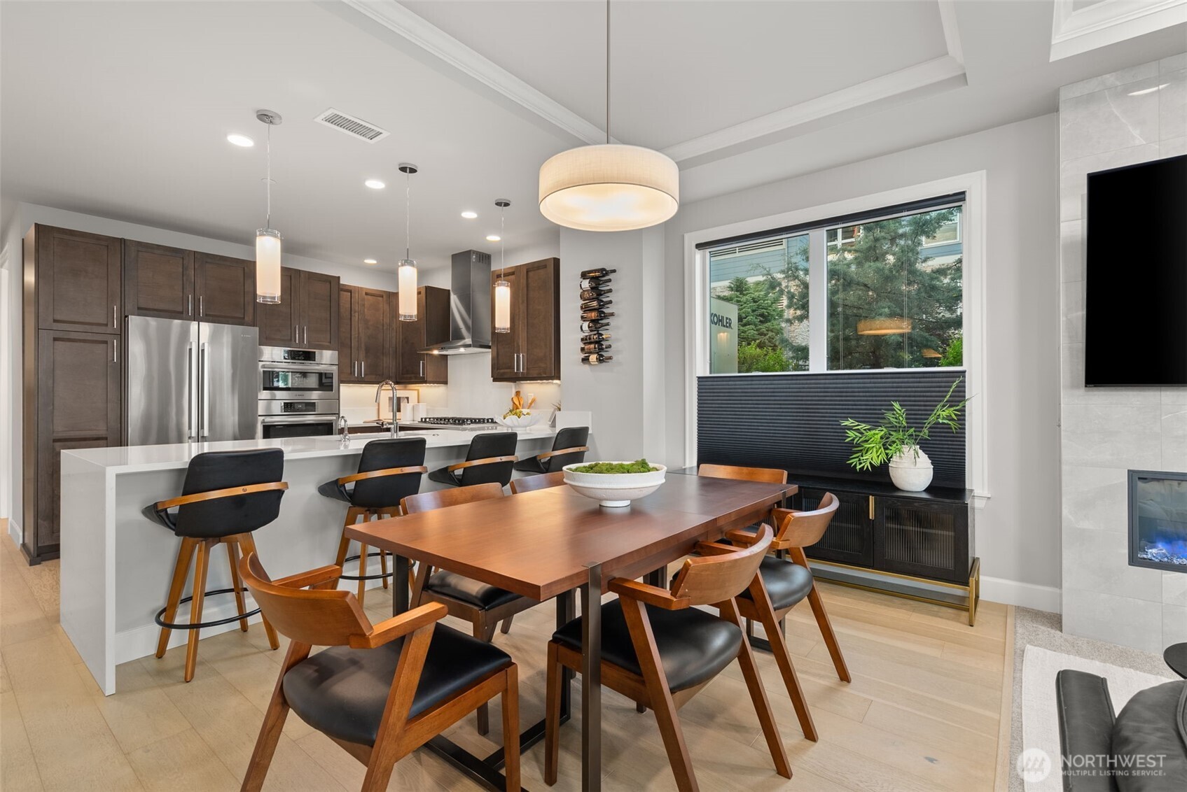4907 Main Street Unit: 101