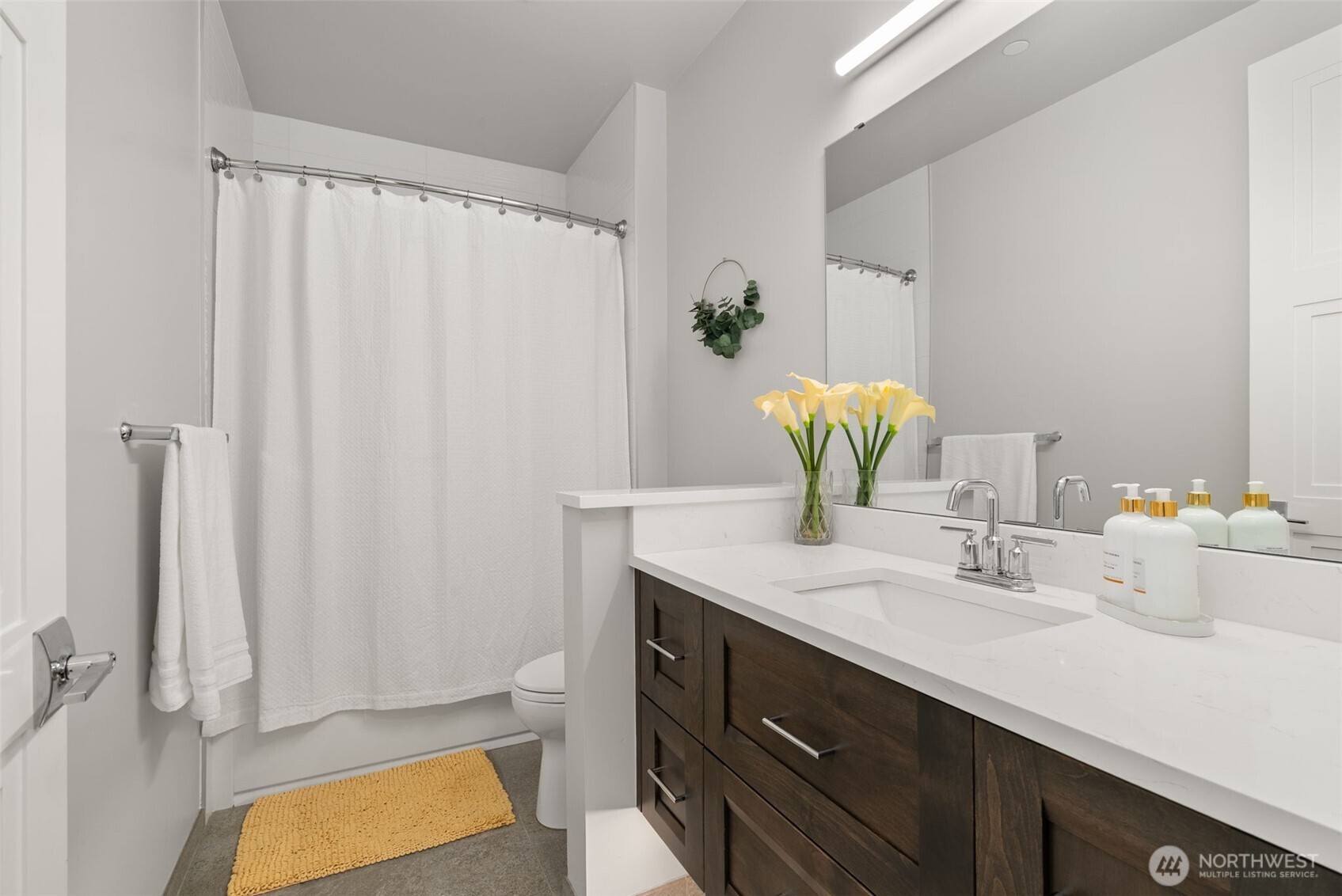4907 Main Street Unit: 101