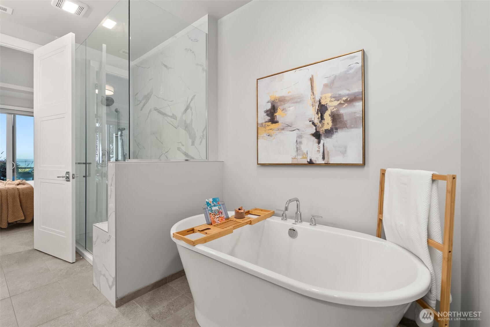 4907 Main Street Unit: 101