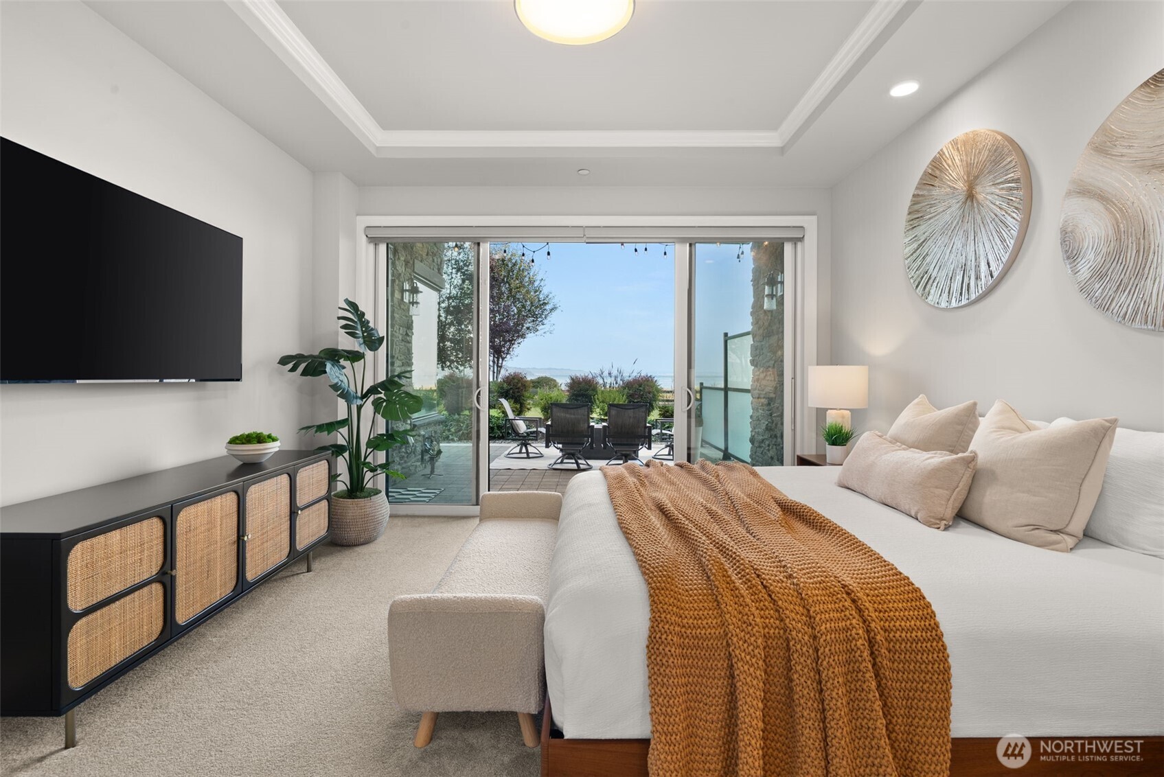 4907 Main Street Unit: 101