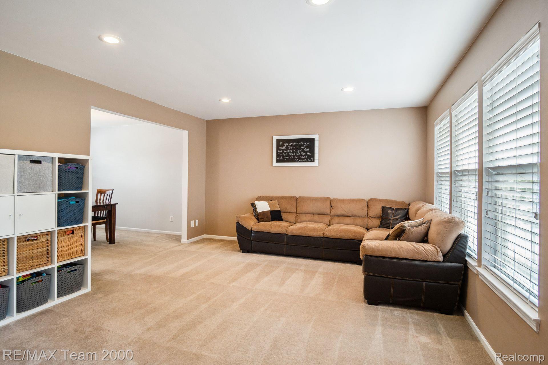 4091 Fieldview Drive