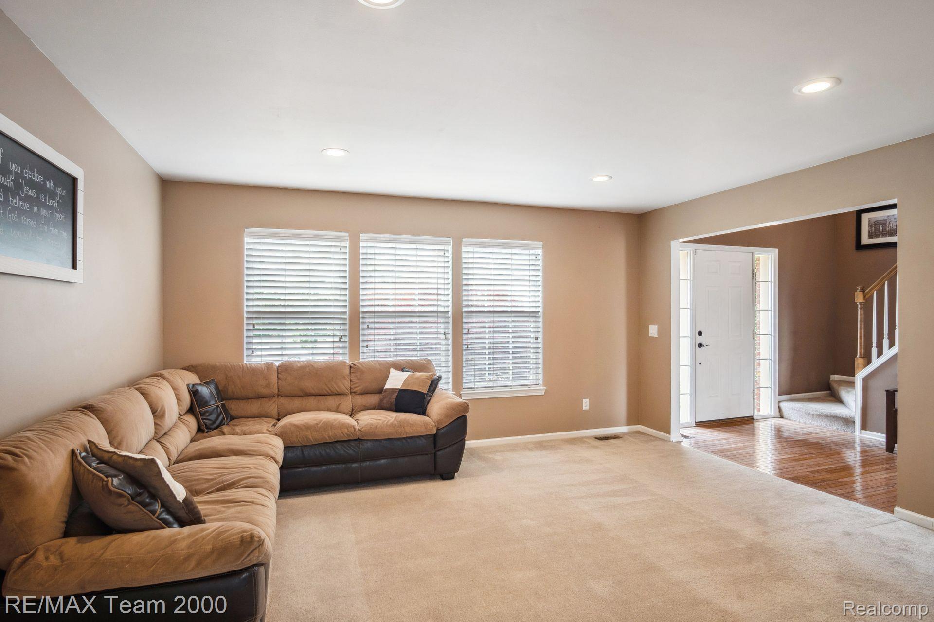 4091 Fieldview Drive