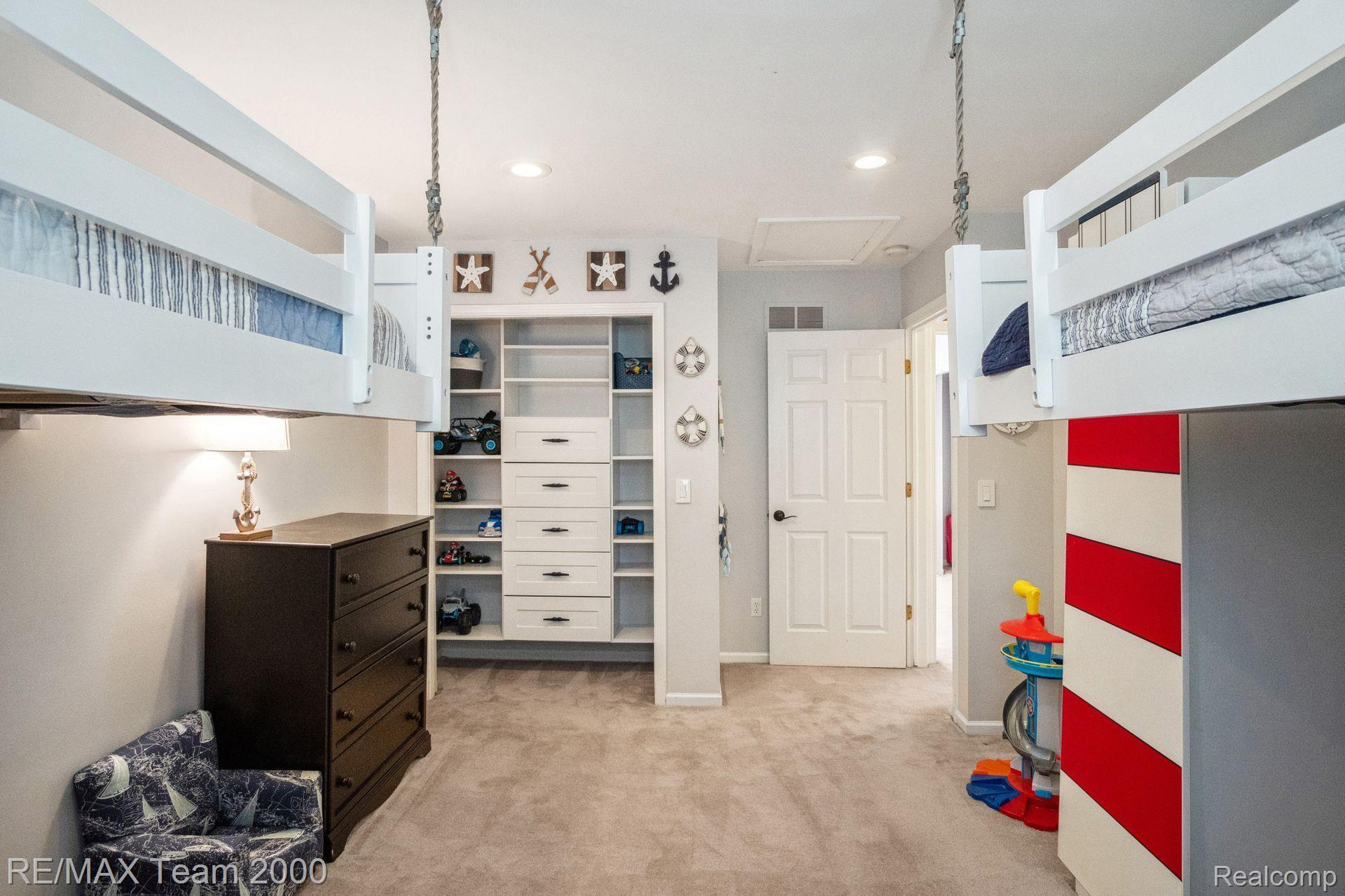 4091 Fieldview Drive