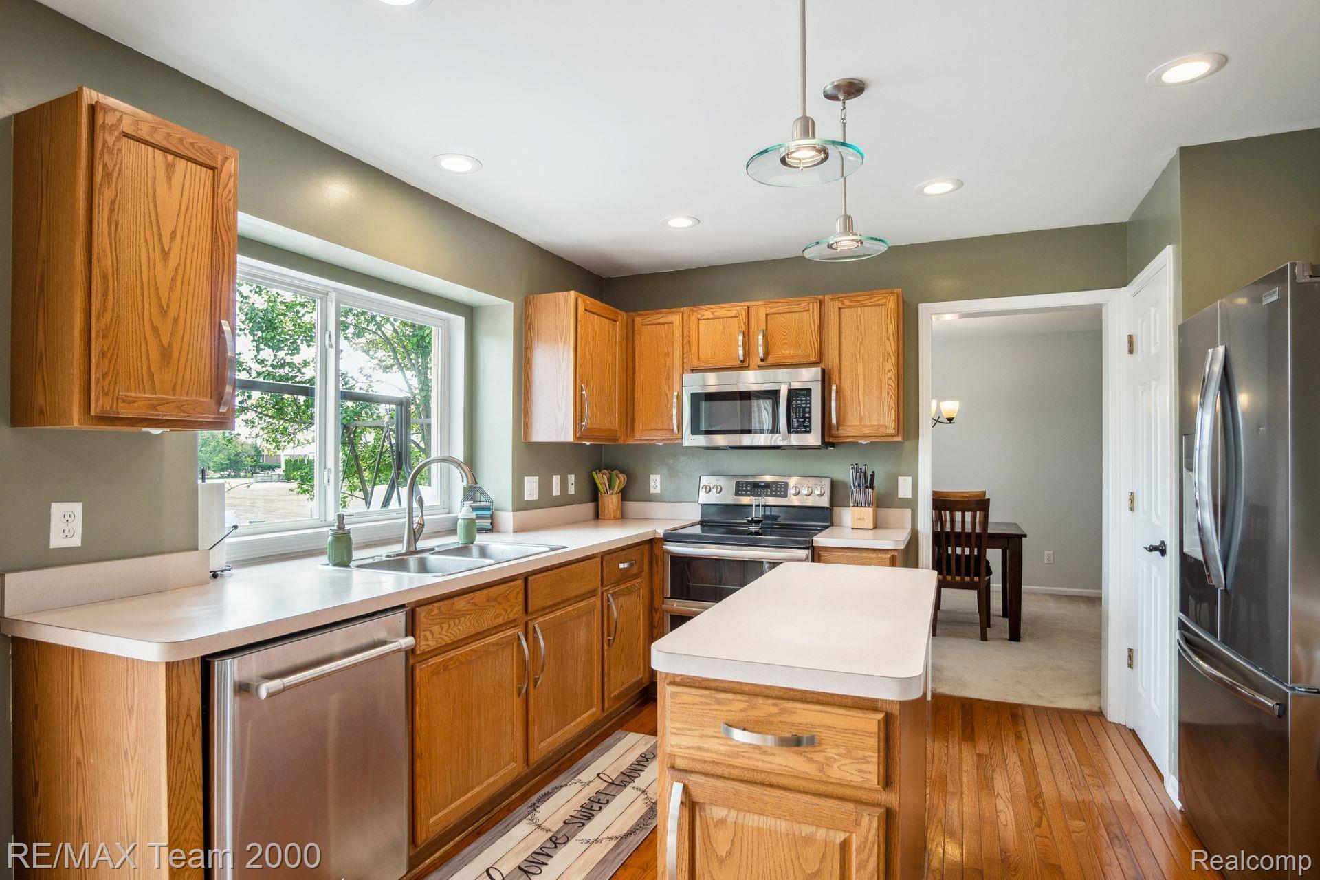 4091 Fieldview Drive