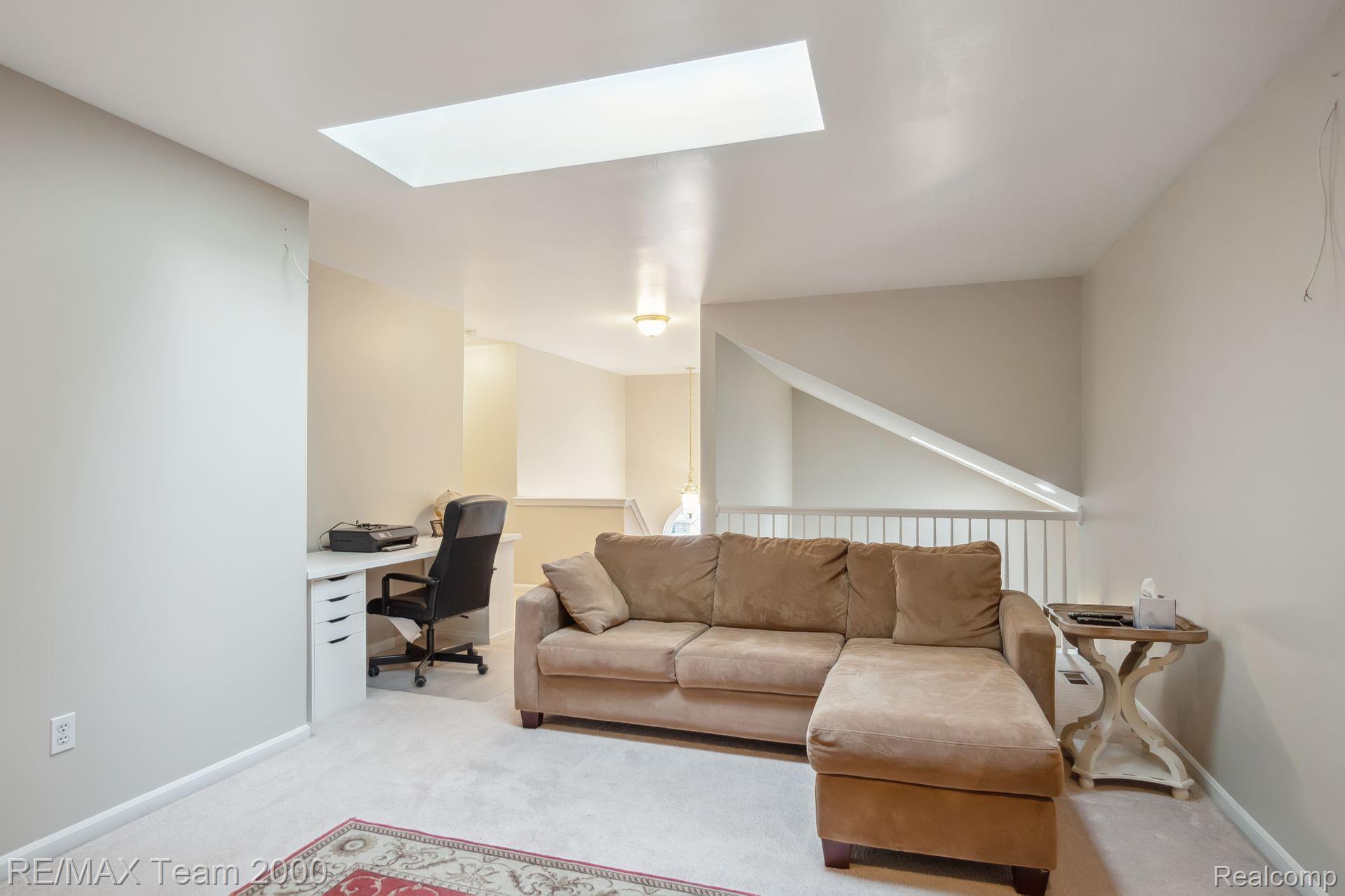 51195 SLEEPY HOLLOW Lane