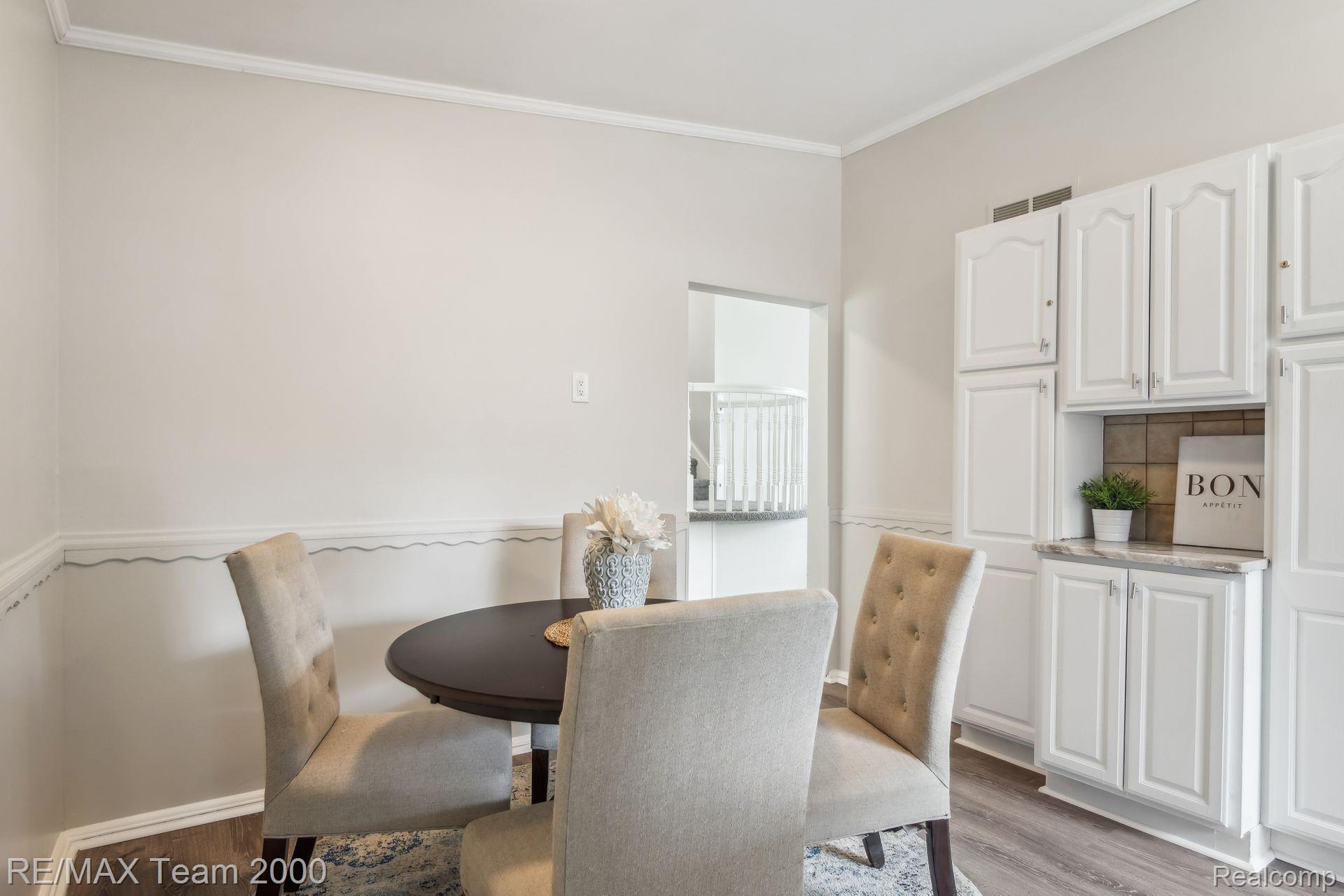 20021 CHURCHILL Avenue